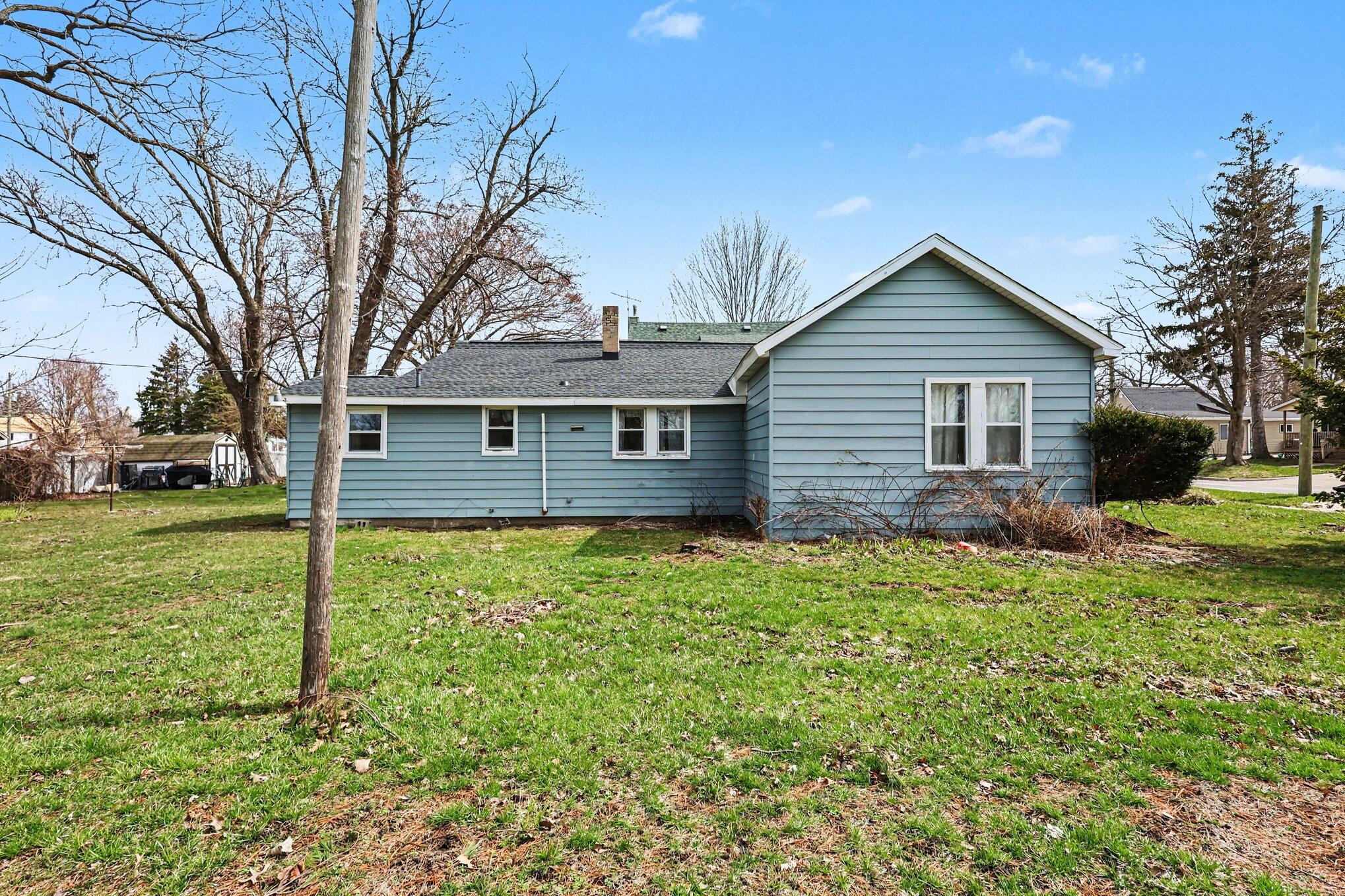 319 Fruit Street South Haven MI 49090