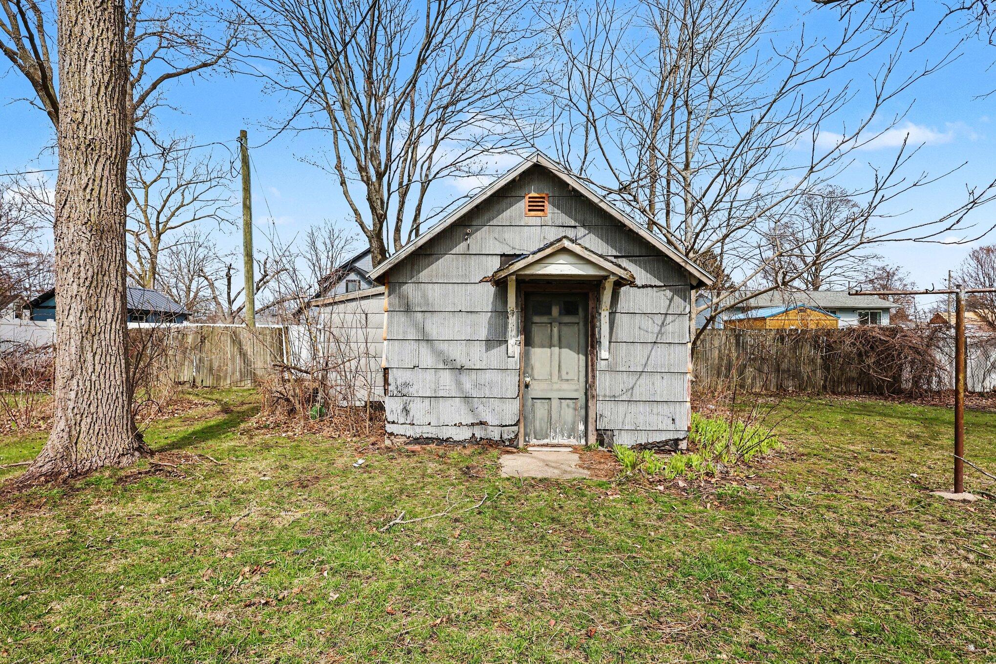 319 Fruit Street South Haven MI 49090
