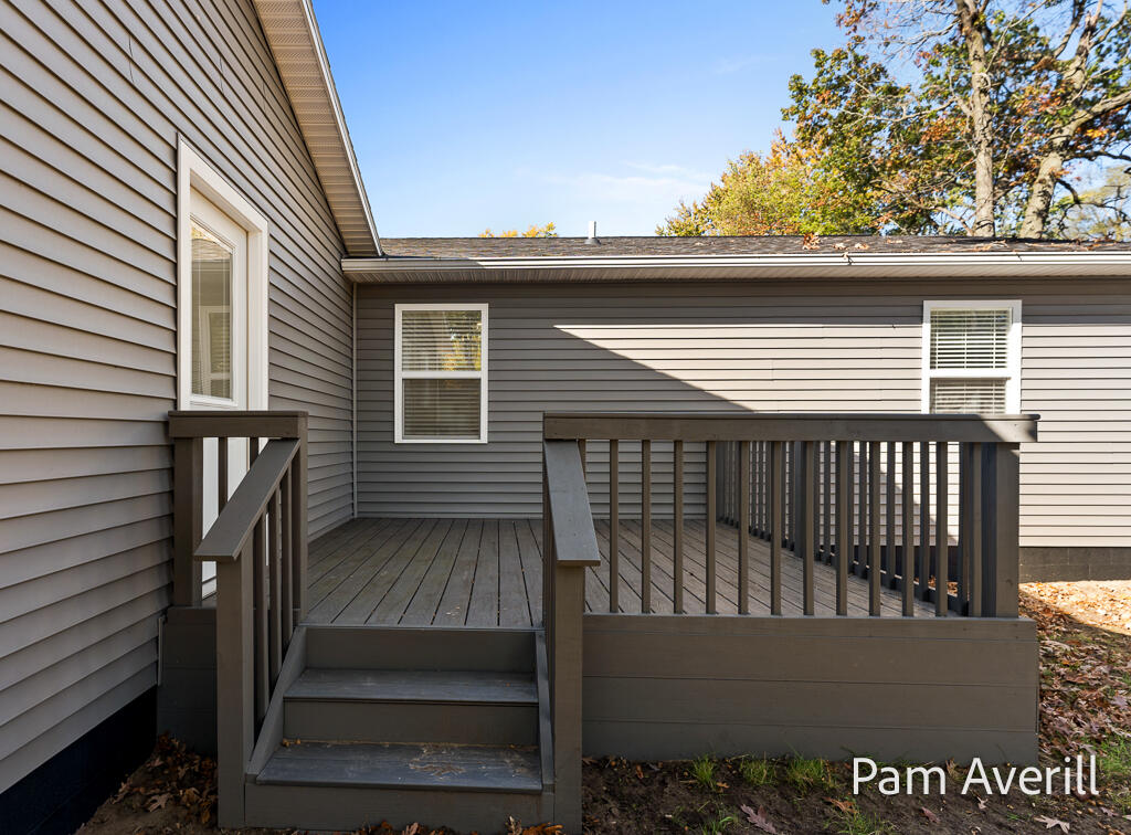 1156 Oaklea Avenue Muskegon MI 49442