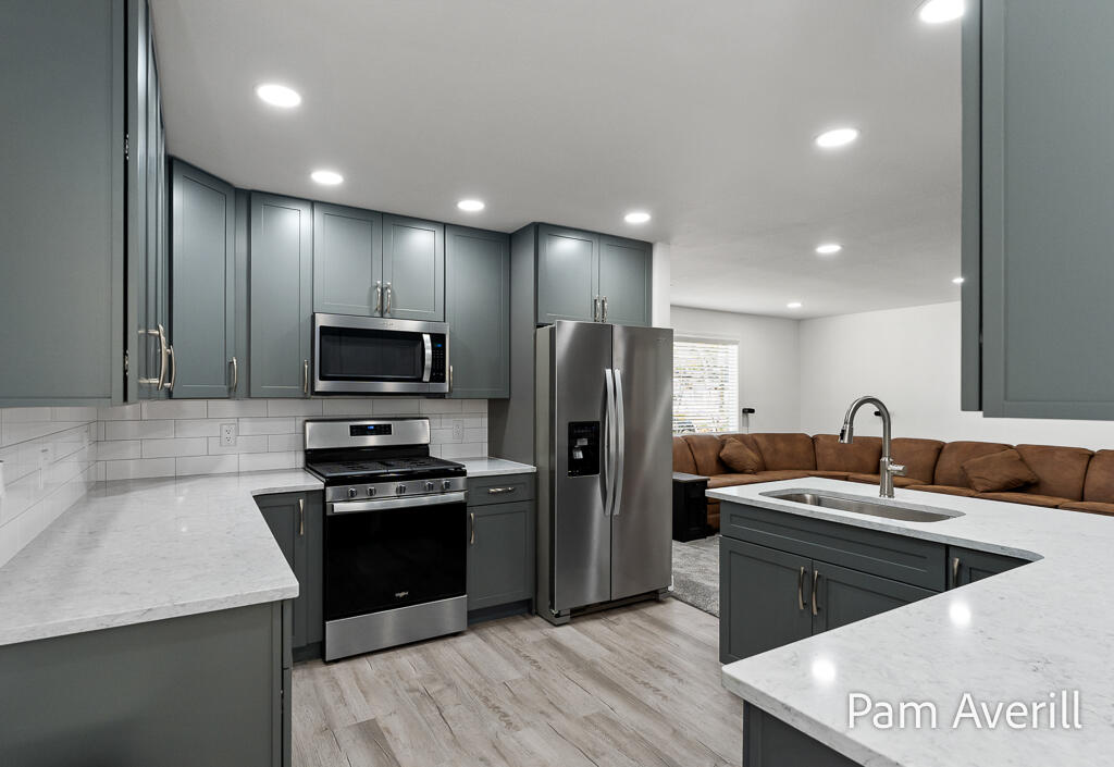 1156 Oaklea Avenue Muskegon MI 49442