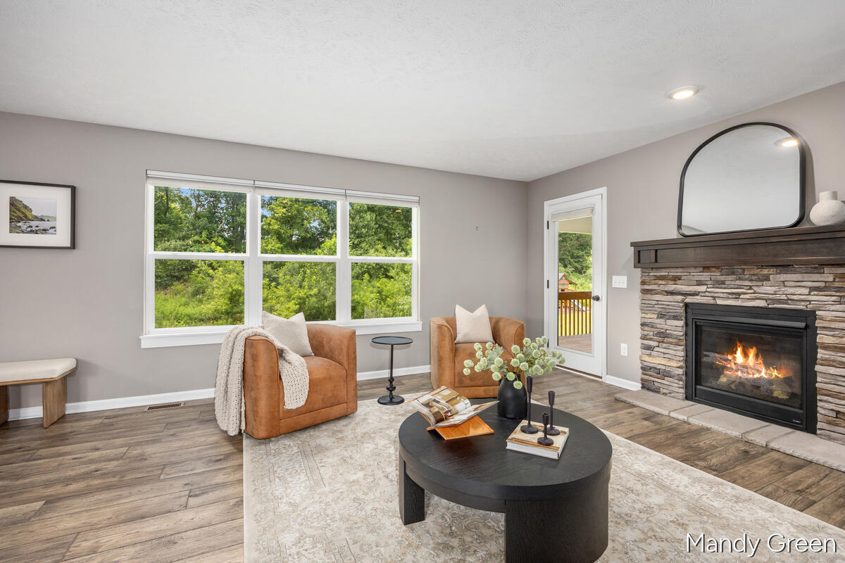 495 Highlander Drive NE Rockford MI 49341