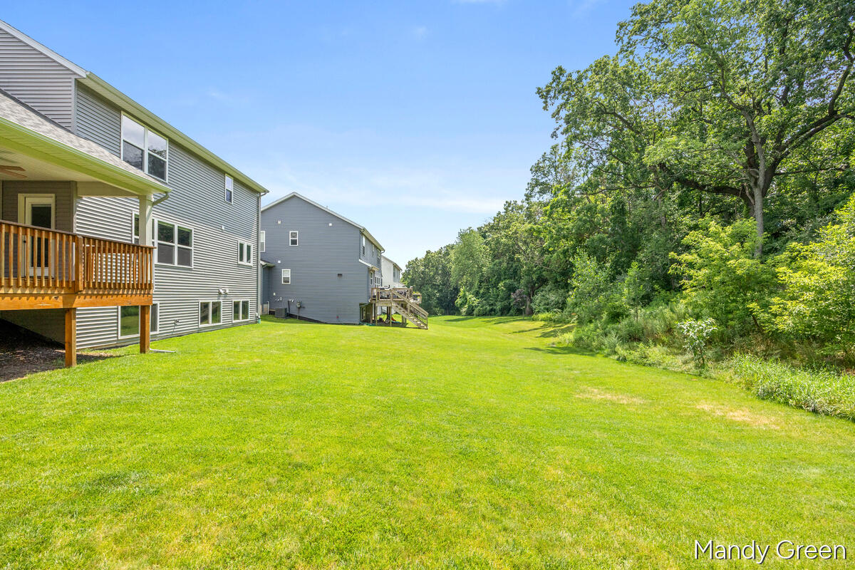 495 Highlander Drive NE Rockford MI 49341