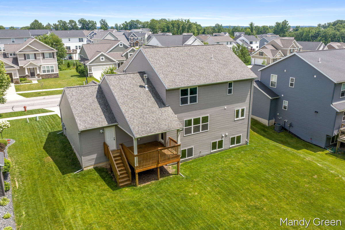 495 Highlander Drive NE Rockford MI 49341