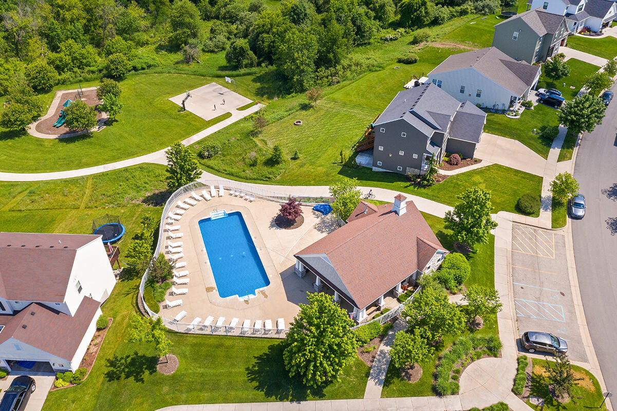 495 Highlander Drive NE Rockford MI 49341