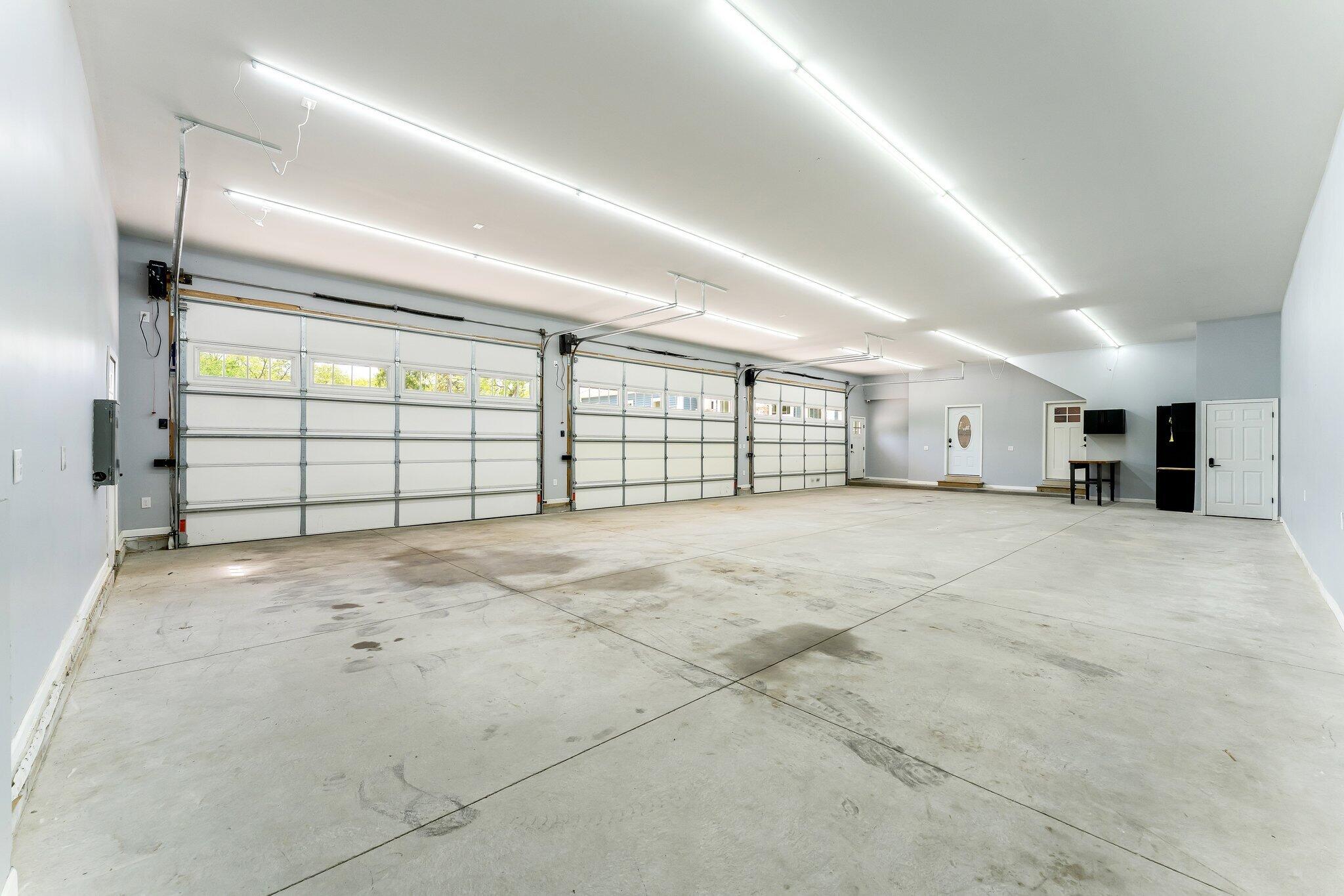 3443 Manderley Drive NE Grand Rapids MI 49525