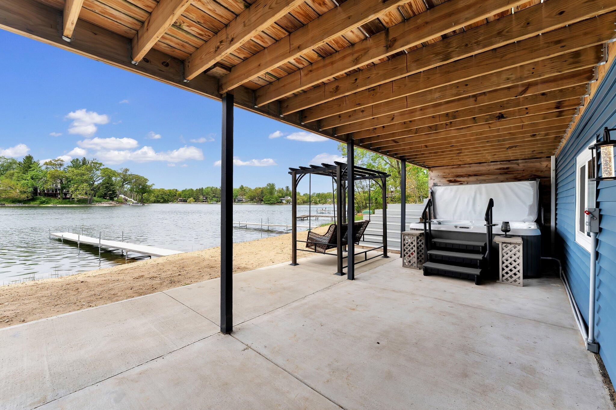 3443 Manderley Drive NE Grand Rapids MI 49525