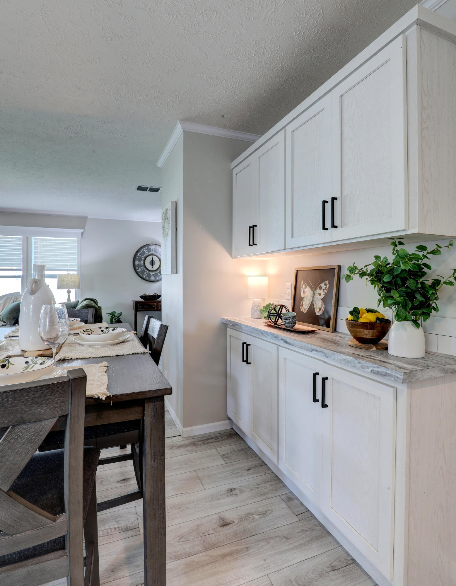 3298 Hillcrest Way Zeeland MI 49464