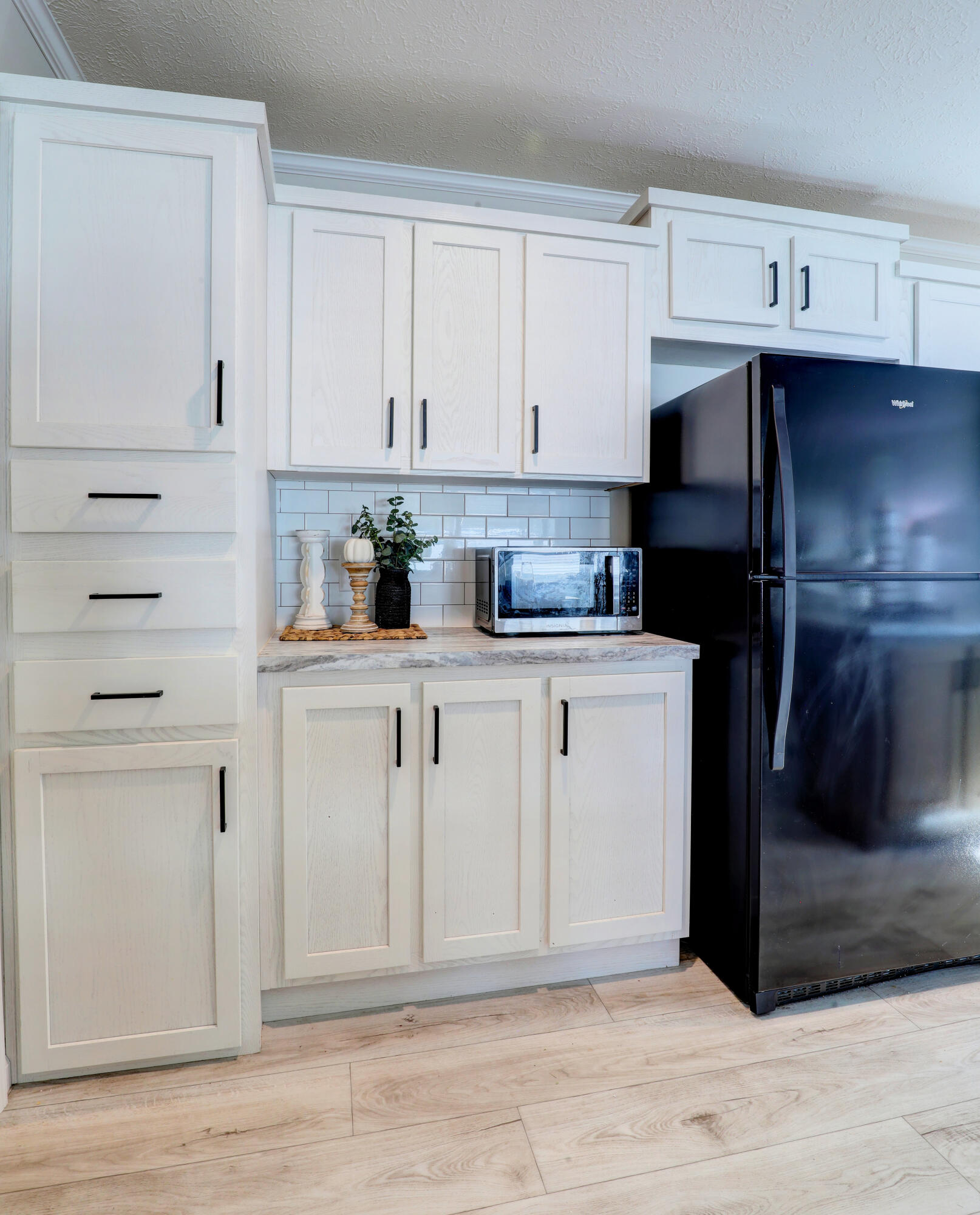 3298 Hillcrest Way Zeeland MI 49464