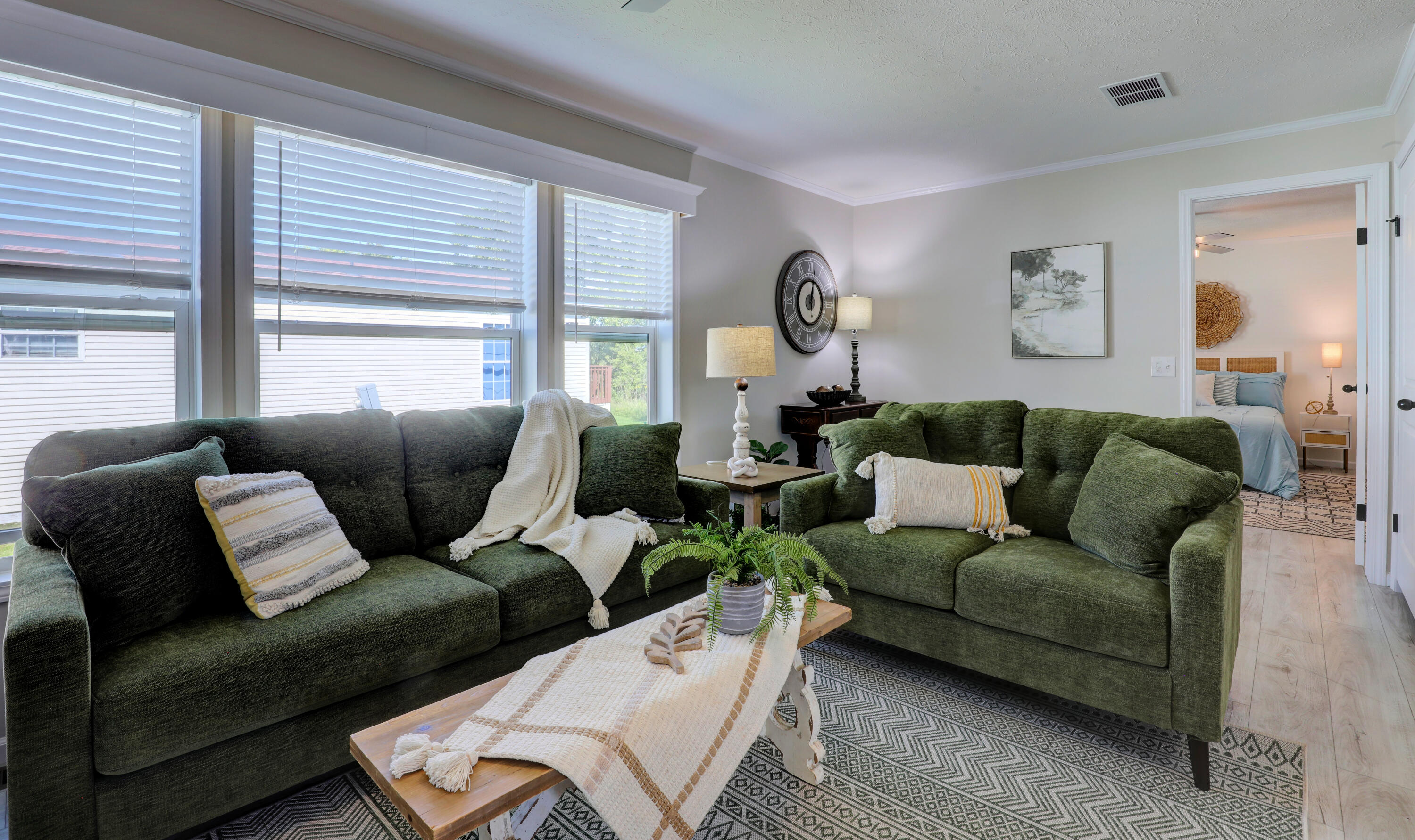 3298 Hillcrest Way Zeeland MI 49464