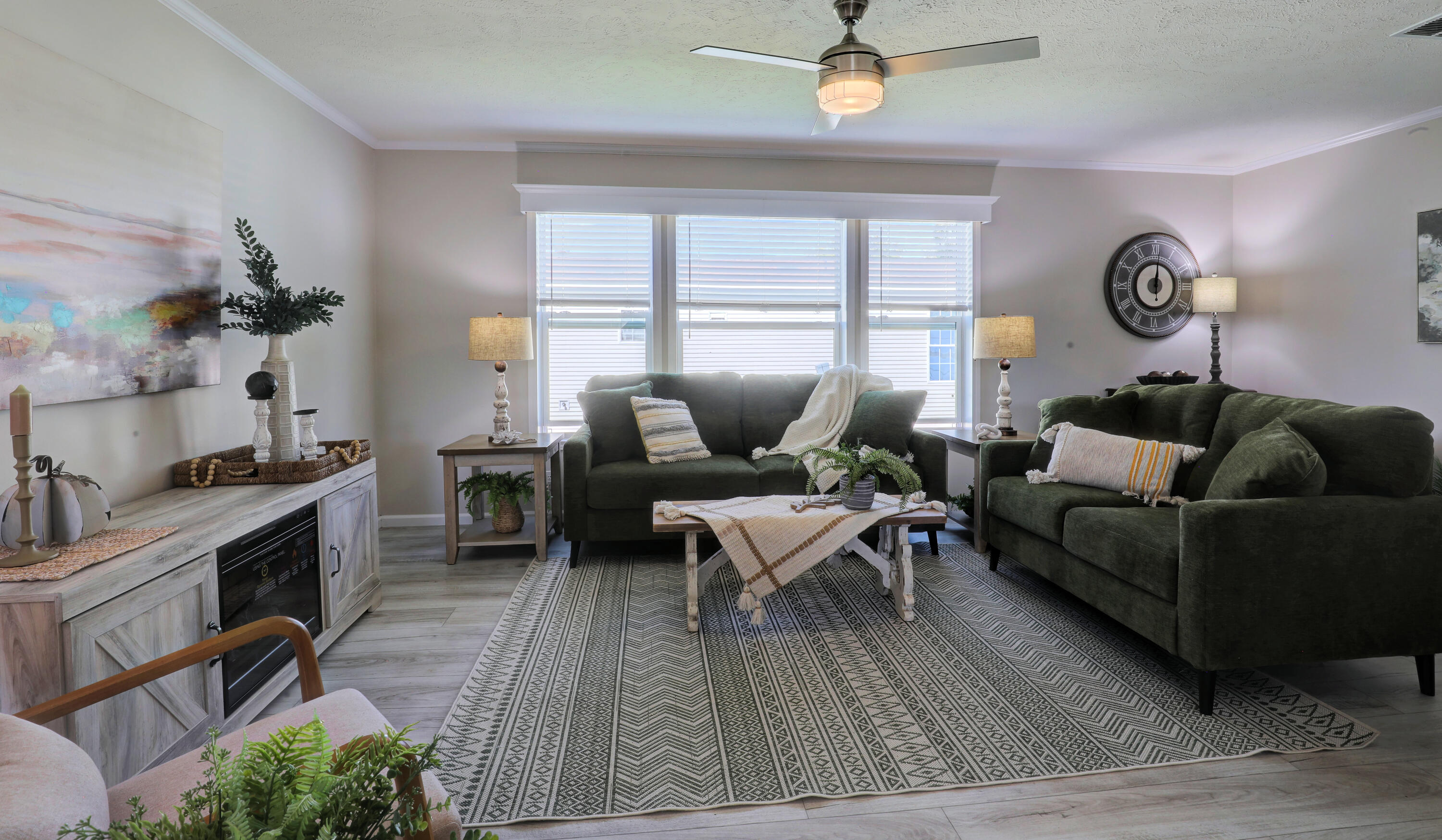 3298 Hillcrest Way Zeeland MI 49464