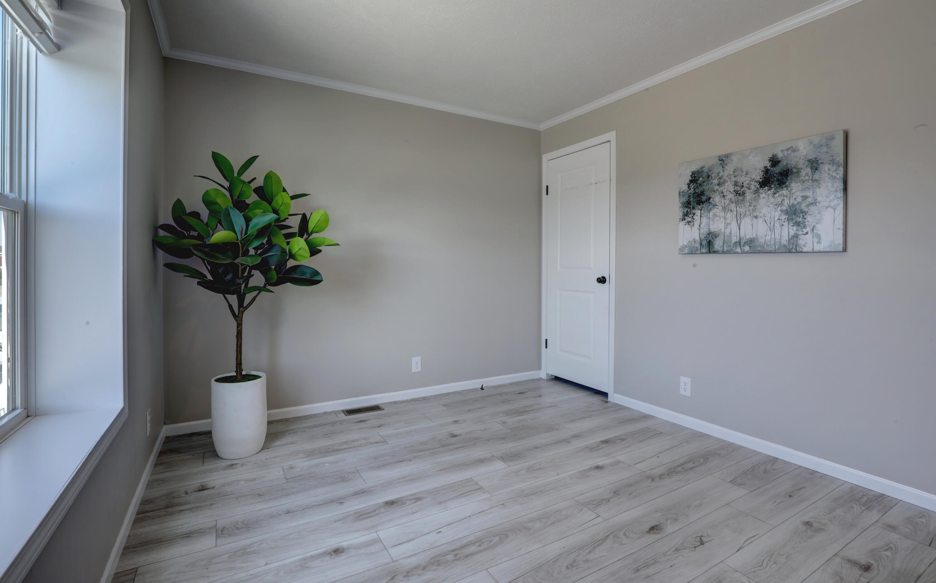 3298 Hillcrest Way Zeeland MI 49464