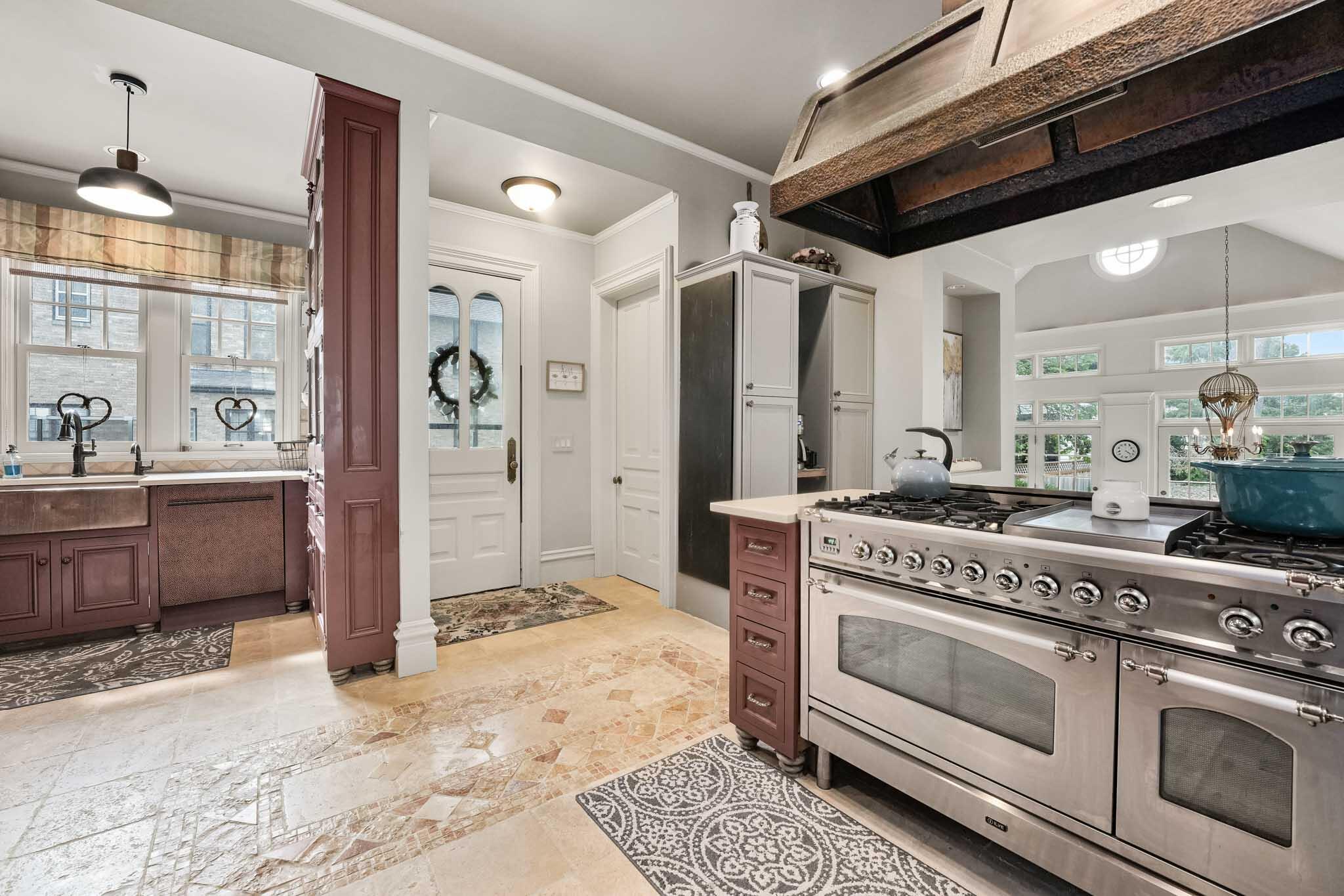 529 Fountain Street NE Grand Rapids MI 49503