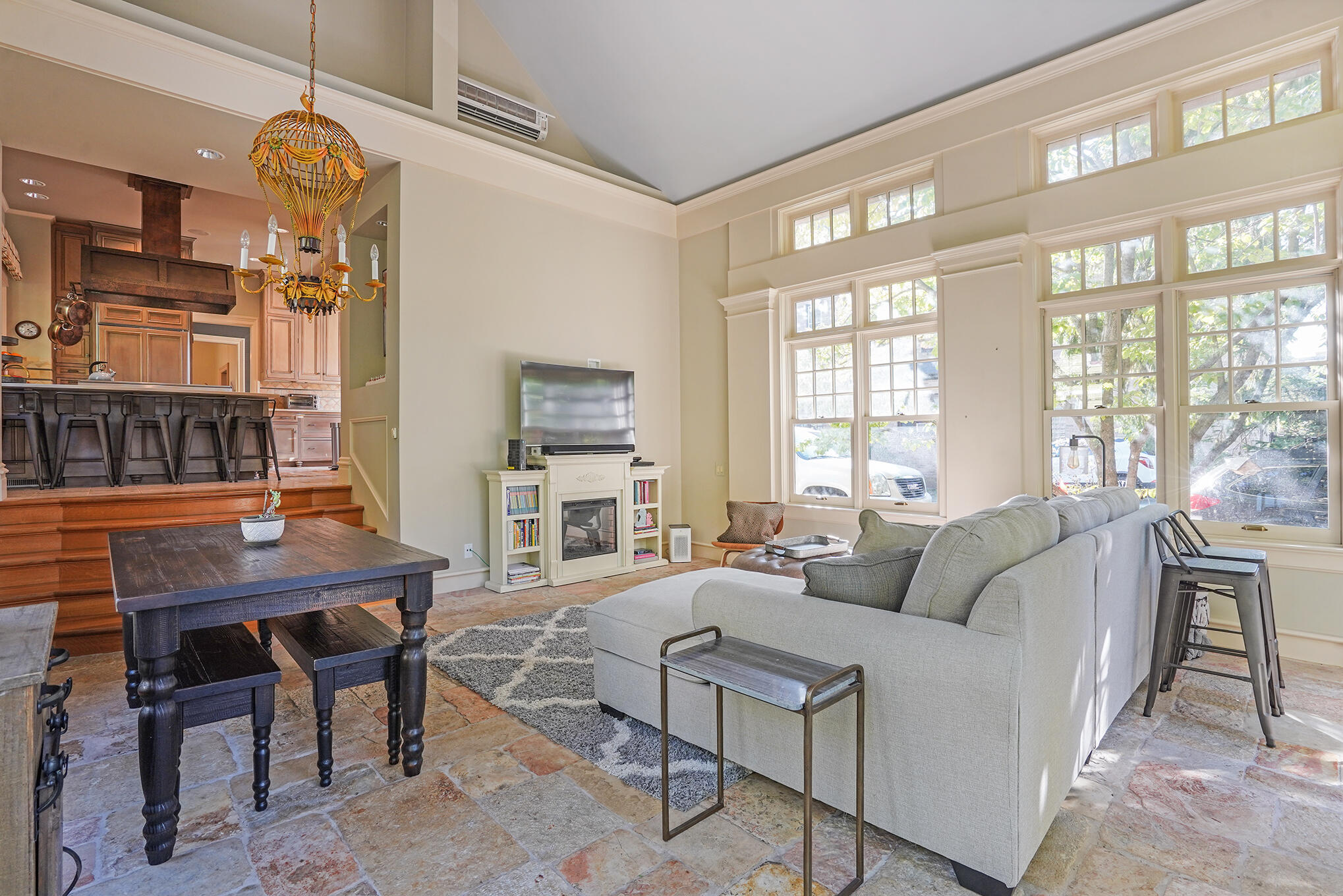 529 Fountain Street NE Grand Rapids MI 49503