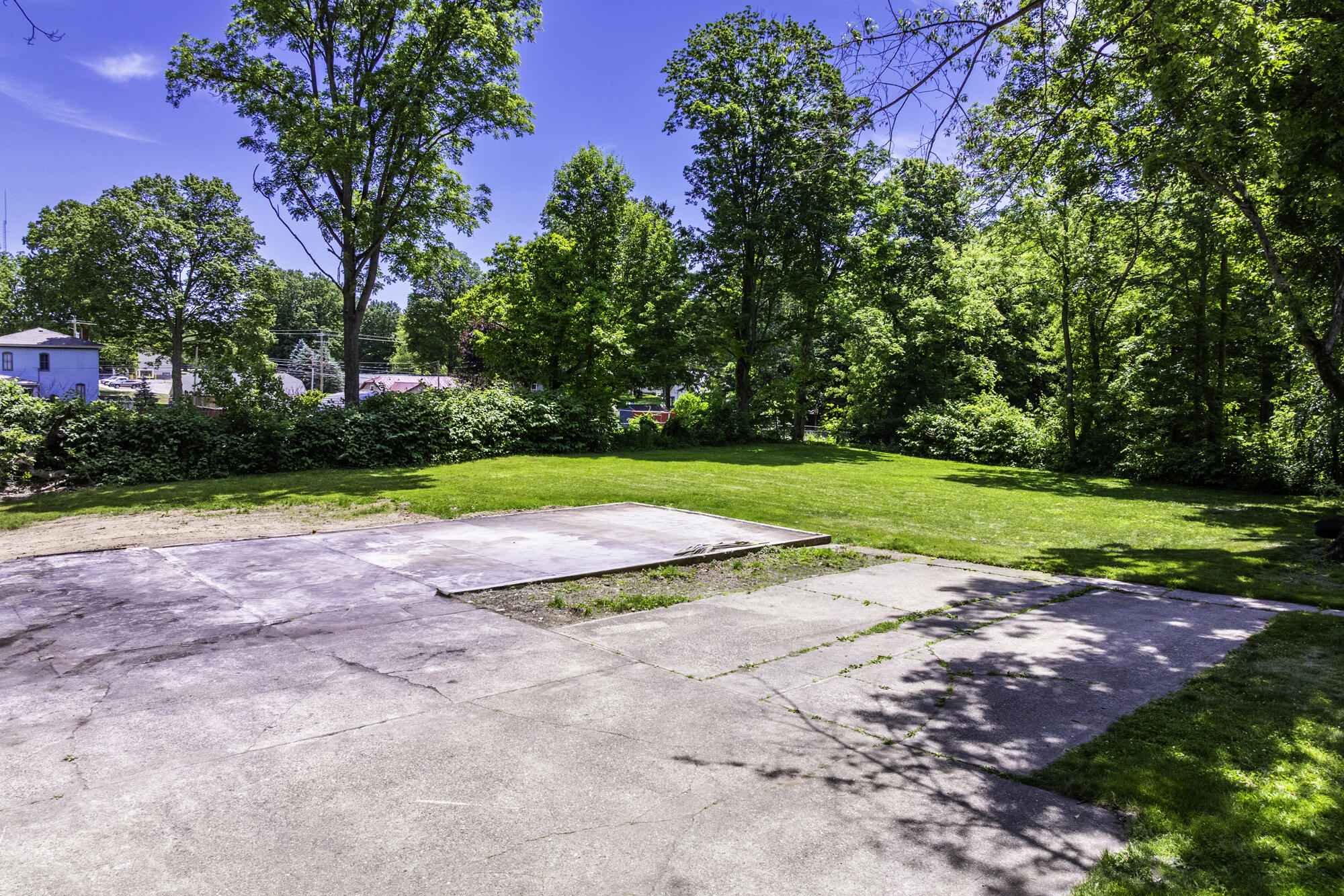 434 N Broadway Street Cassopolis MI 49031