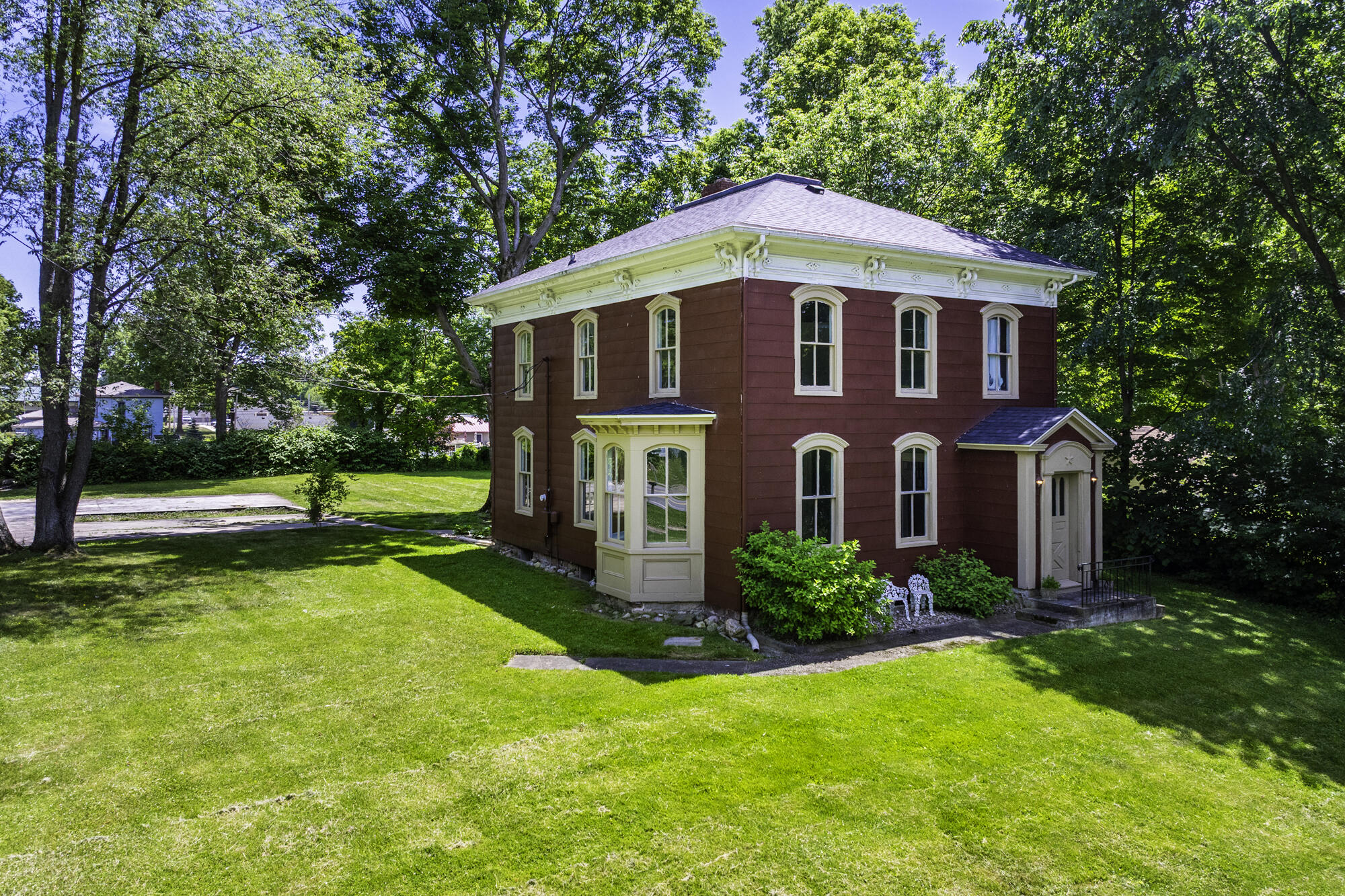 434 N Broadway Street Cassopolis MI 49031