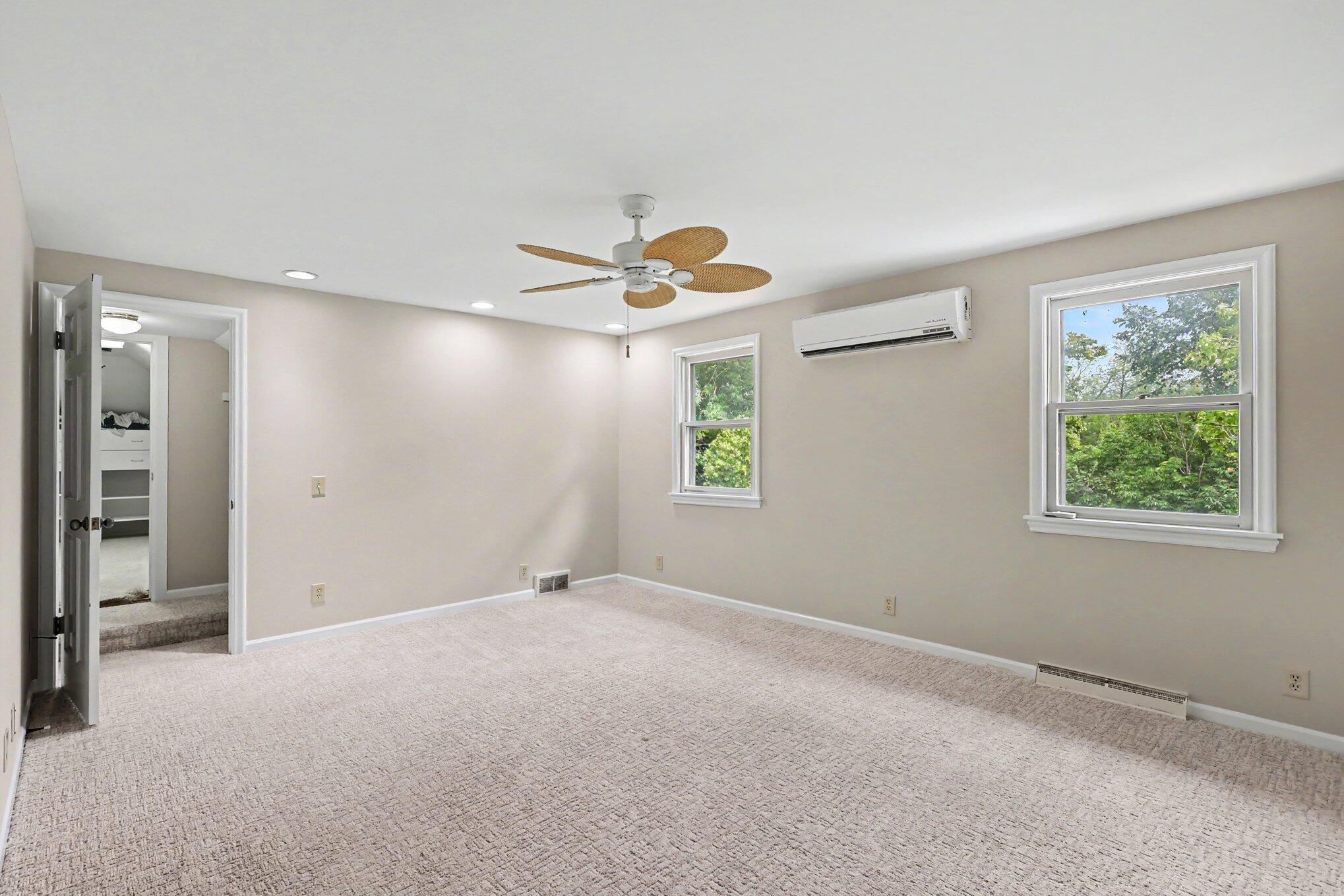 1530 Edgewood Avenue SE Grand Rapids MI 49506