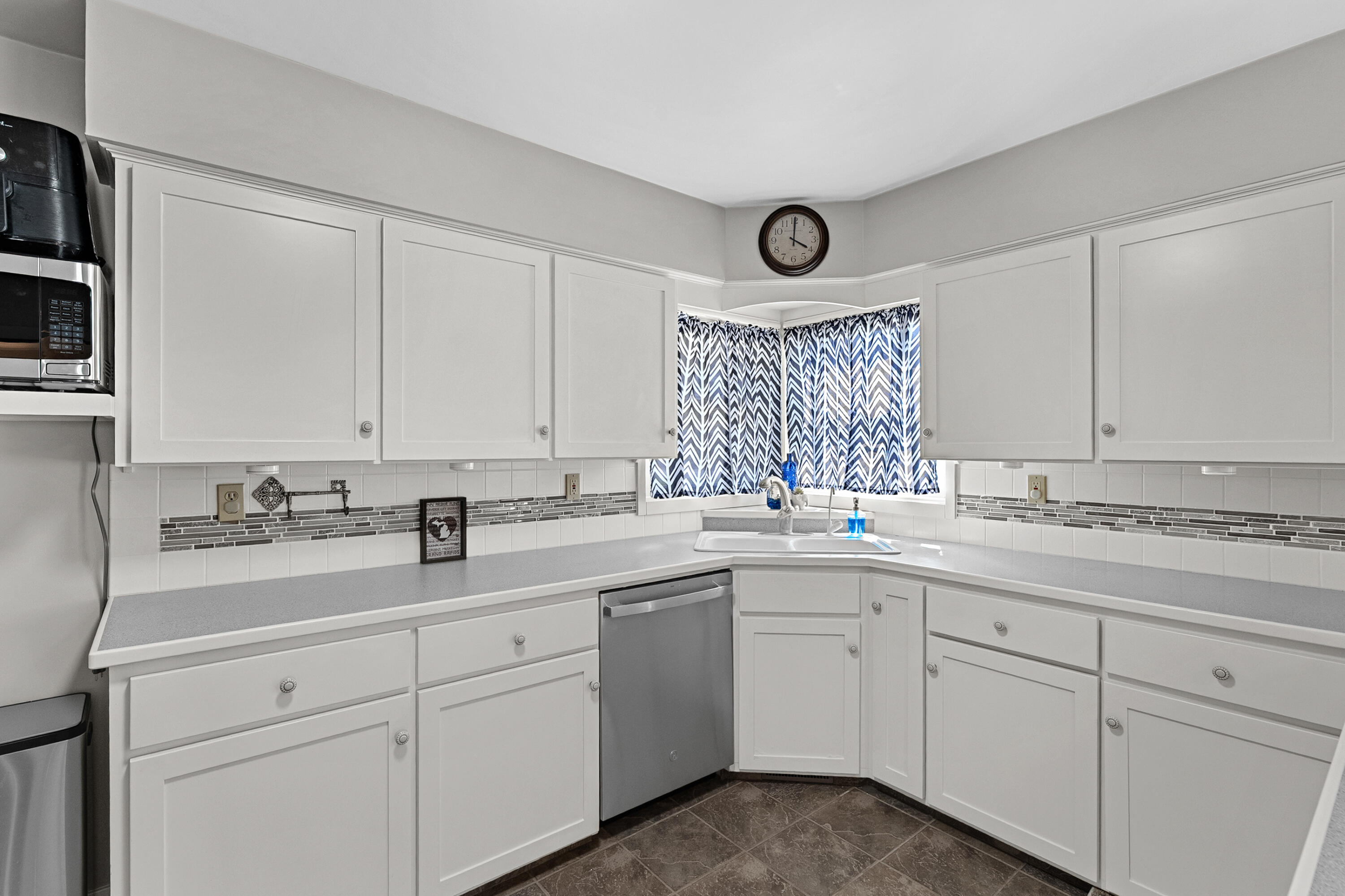 5126 N Westnedge Avenue Kalamazoo MI 49004