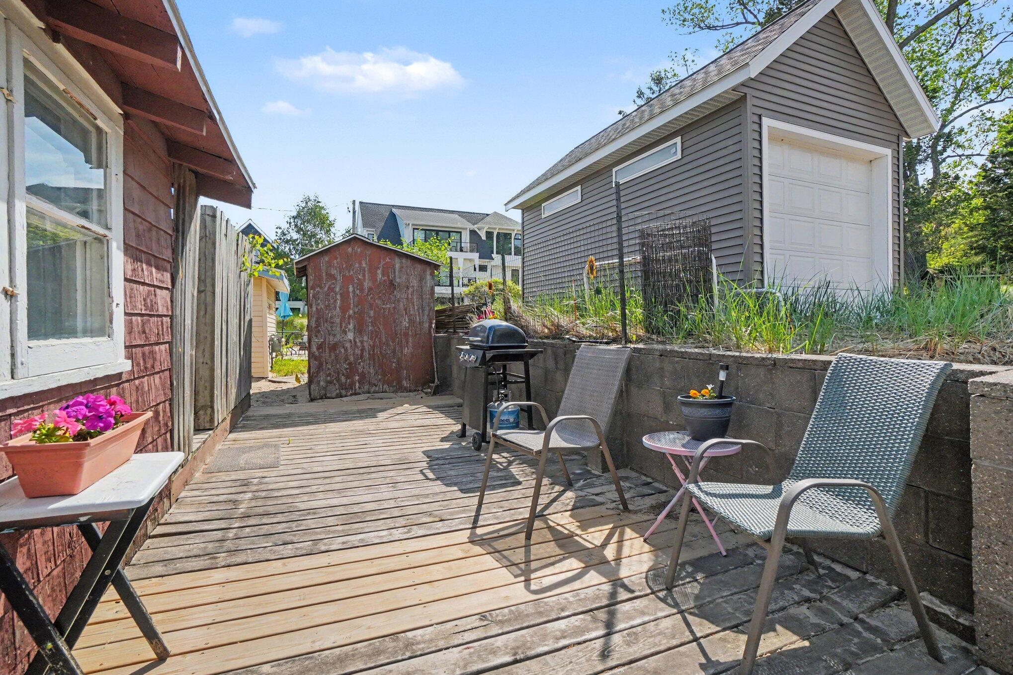1675 Nelson Street Muskegon MI 49441