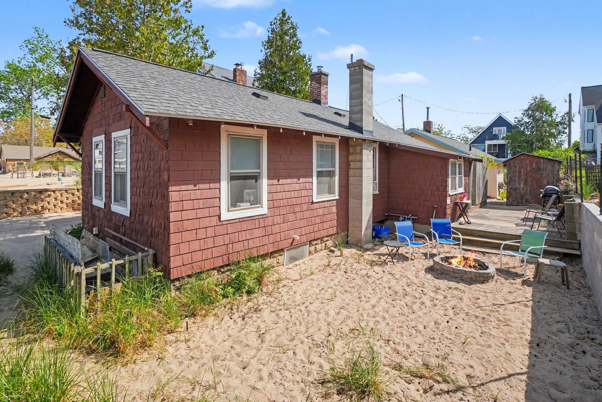 1675 Nelson Street Muskegon MI 49441