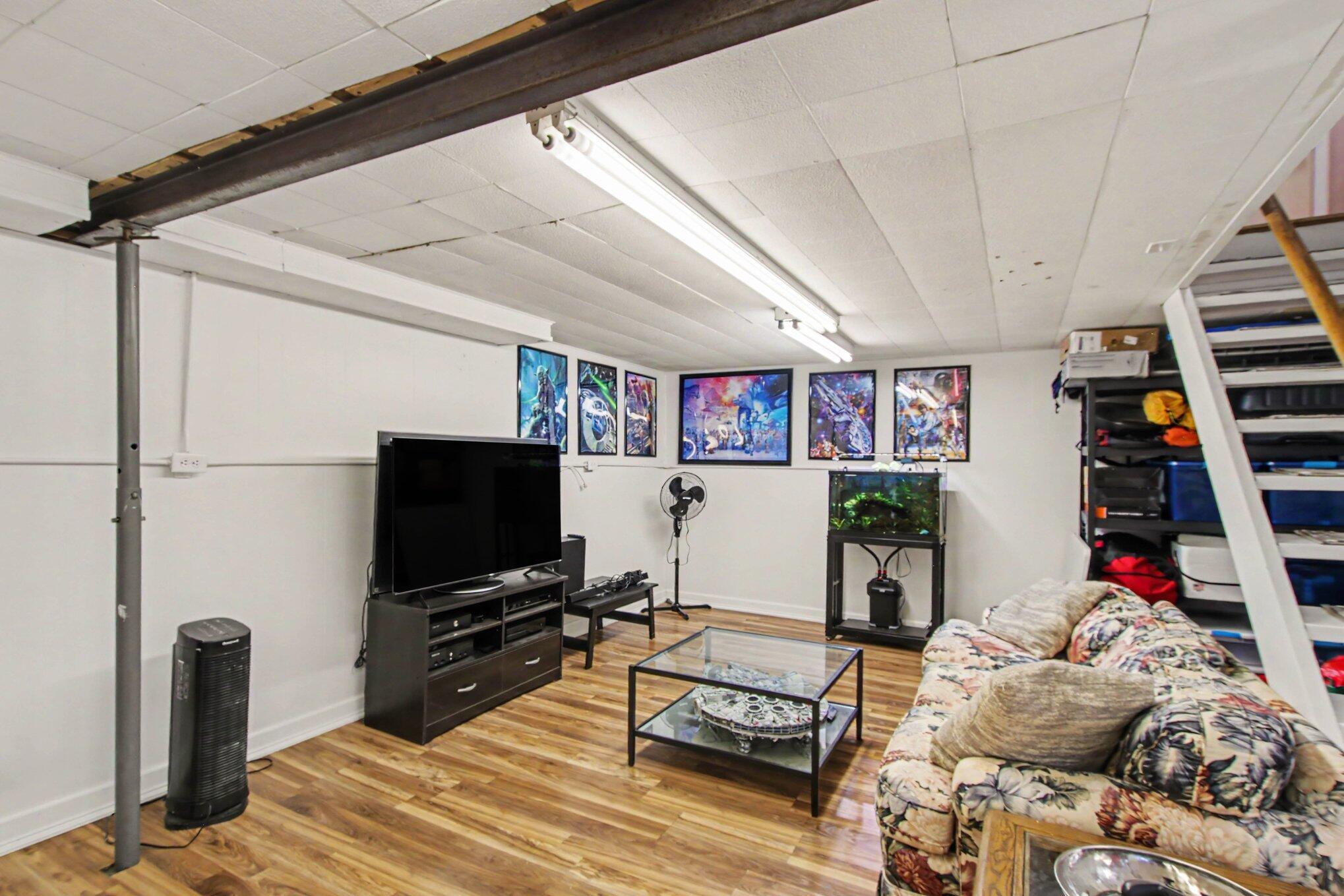 1805 Nottingham Avenue Kalamazoo MI 49001
