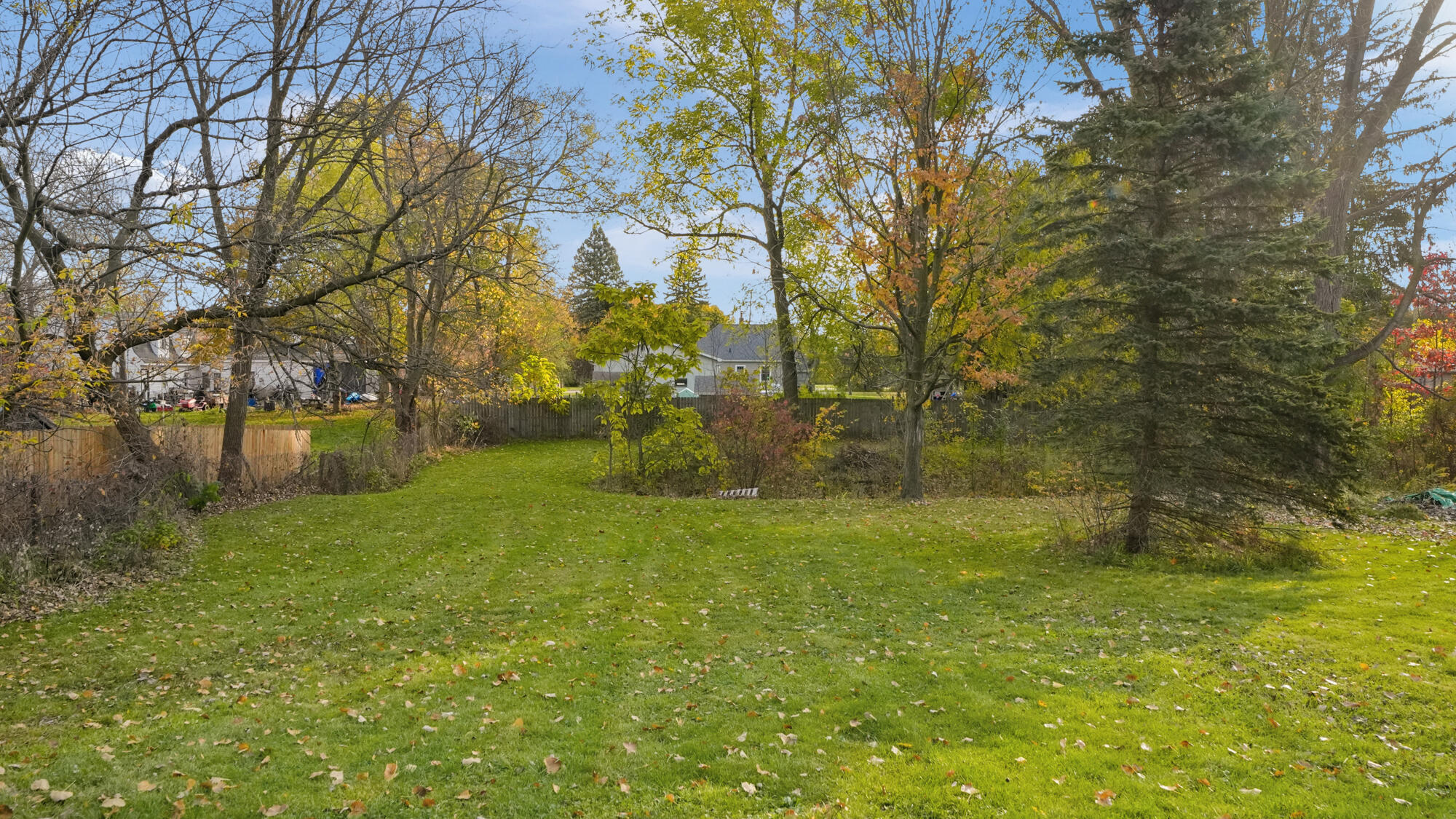1882 Kinney Avenue NW Grand Rapids MI 49534