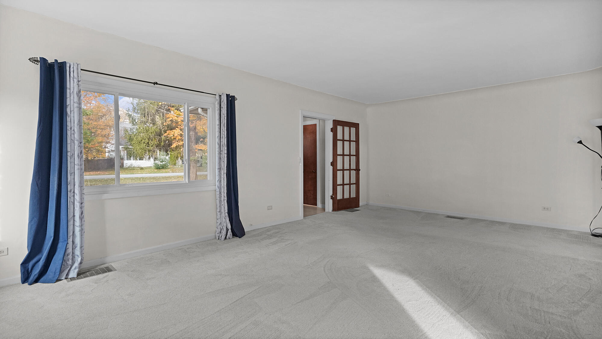 1882 Kinney Avenue NW Grand Rapids MI 49534