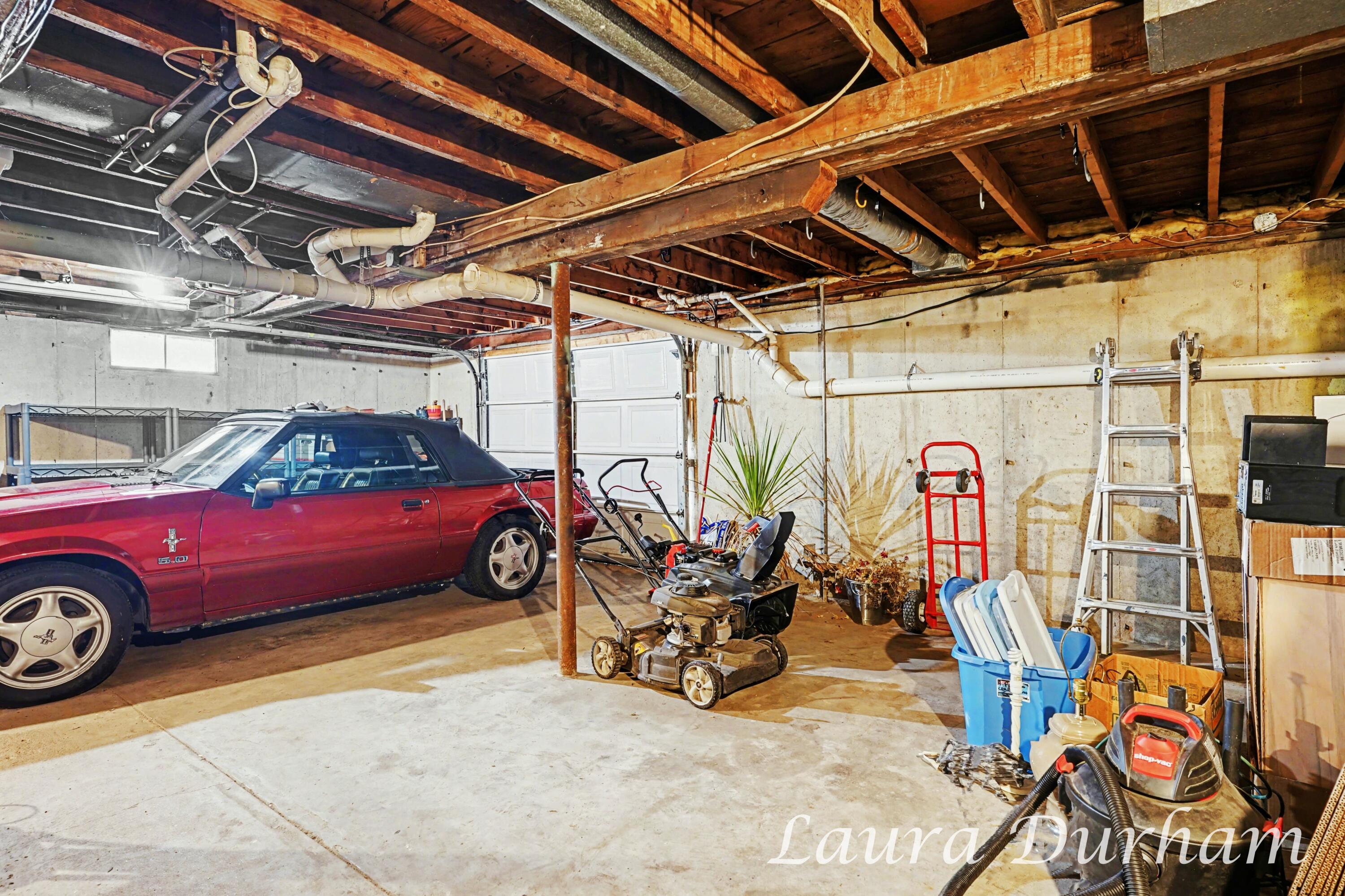 895 Holland Street Saugatuck MI 49453