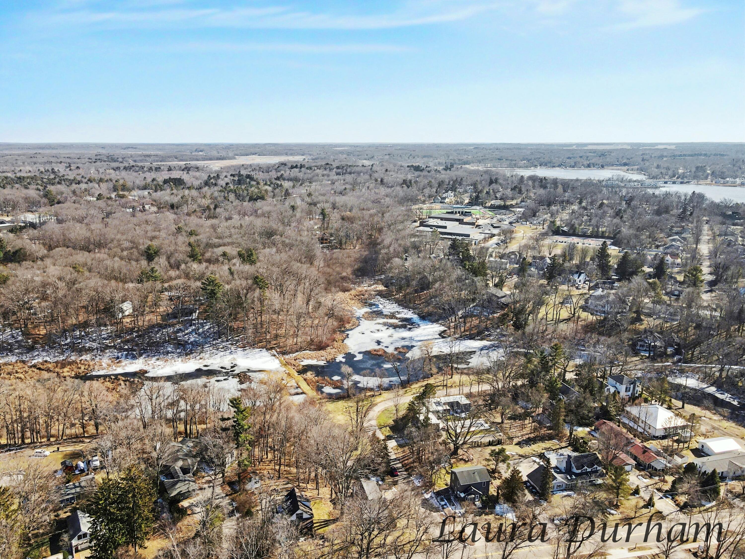 895 Holland Street Saugatuck MI 49453