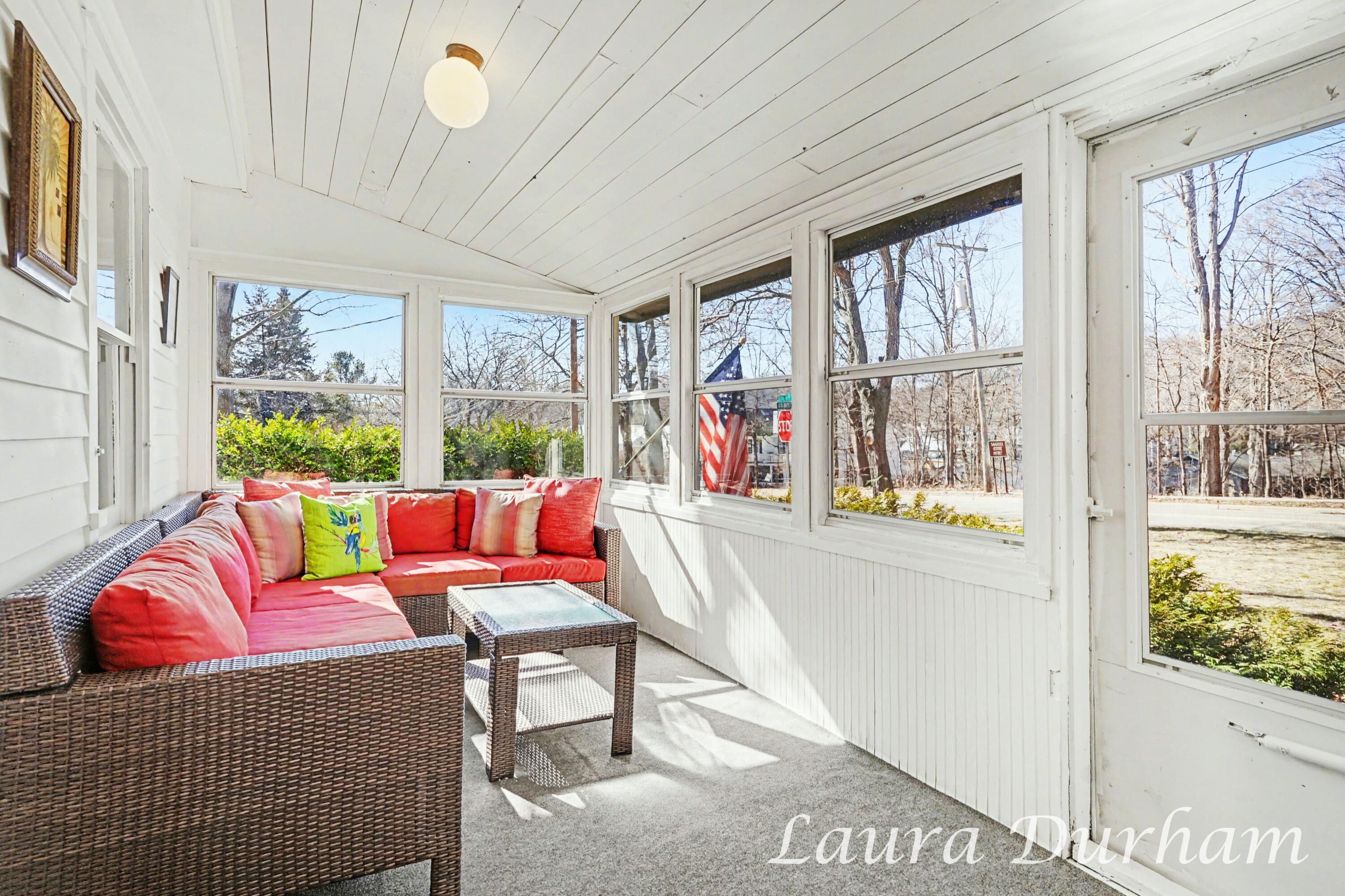 895 Holland Street Saugatuck MI 49453