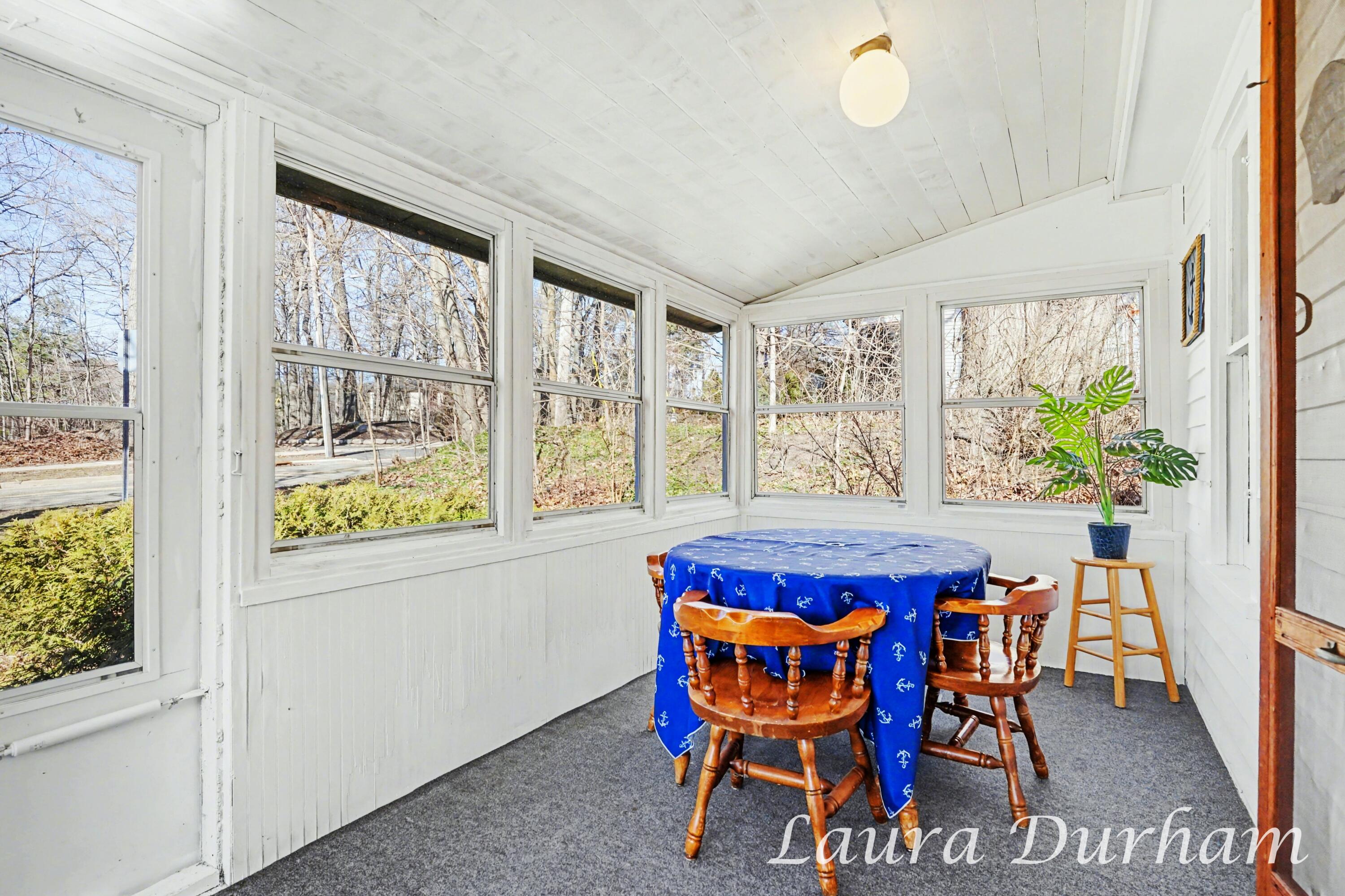 895 Holland Street Saugatuck MI 49453
