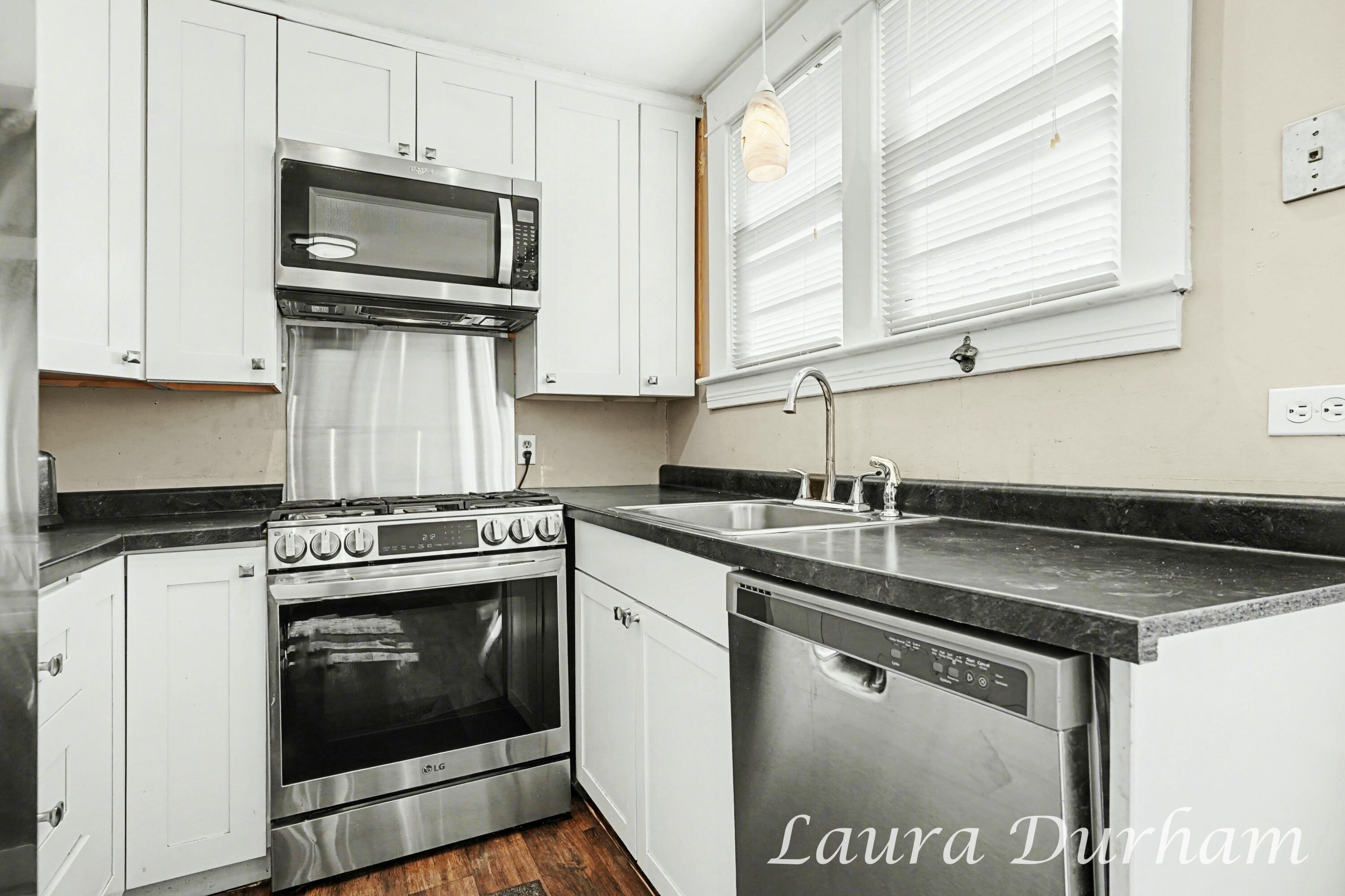 895 Holland Street Saugatuck MI 49453