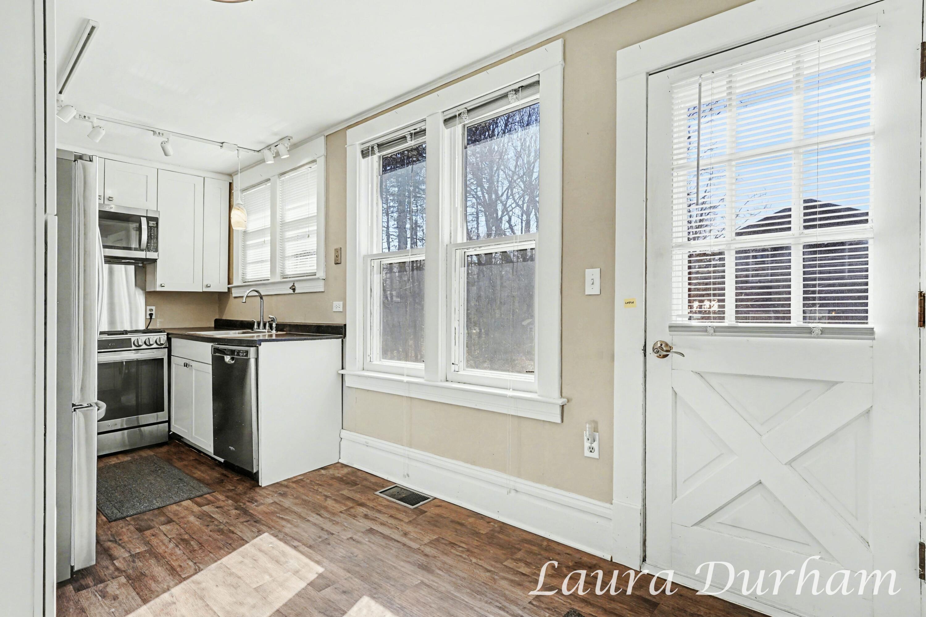 895 Holland Street Saugatuck MI 49453