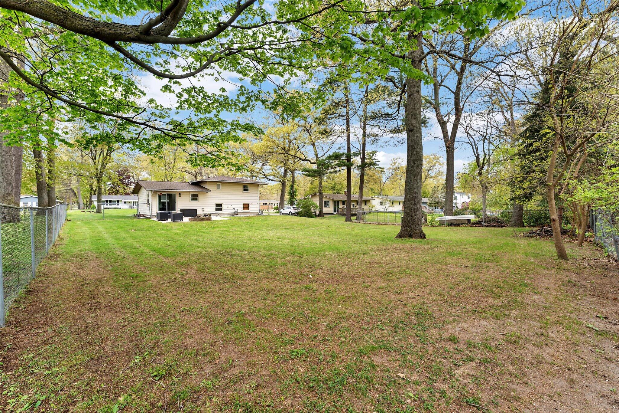 15032 155th Avenue Grand Haven MI 49417