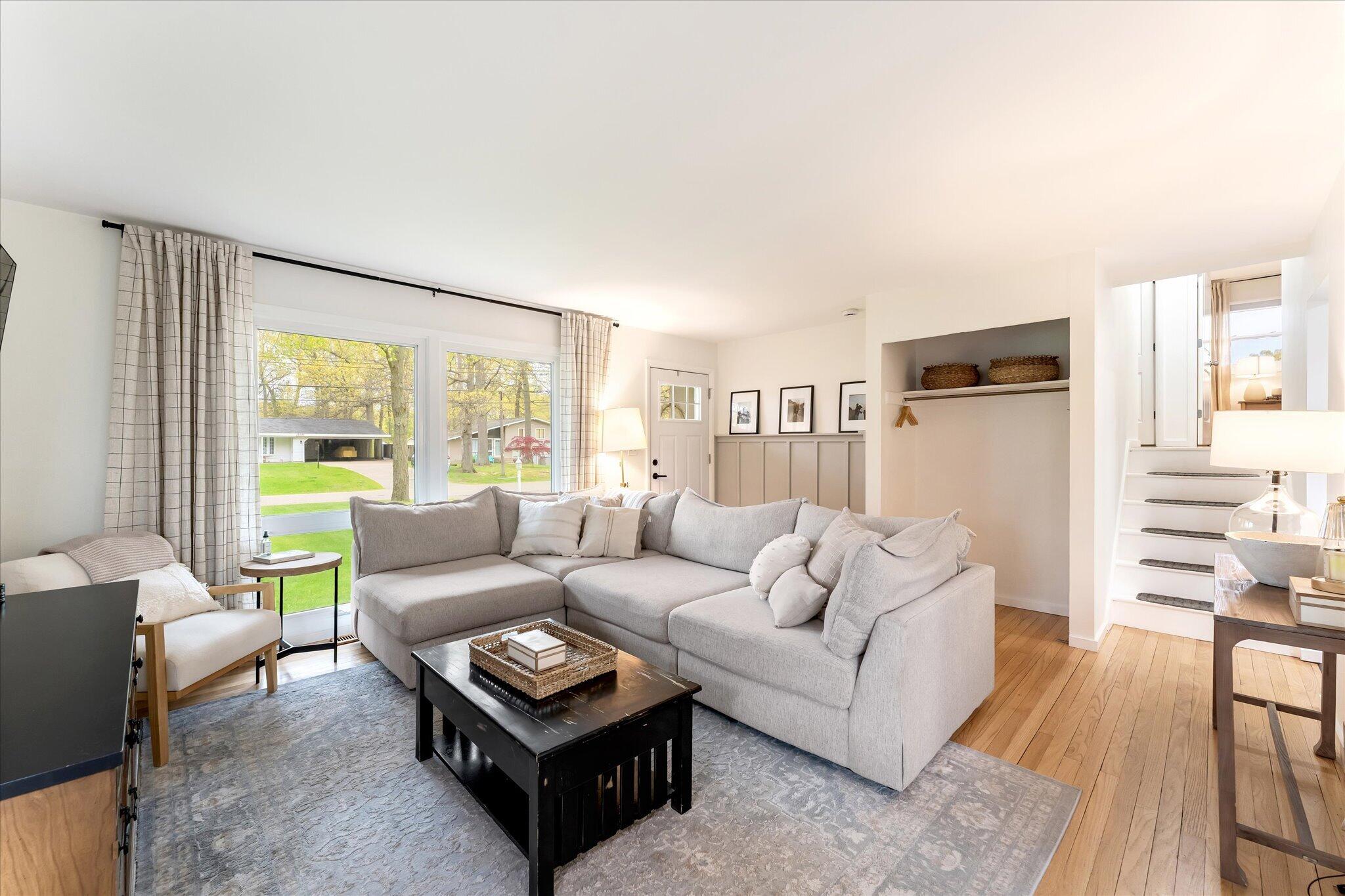 15032 155th Avenue Grand Haven MI 49417