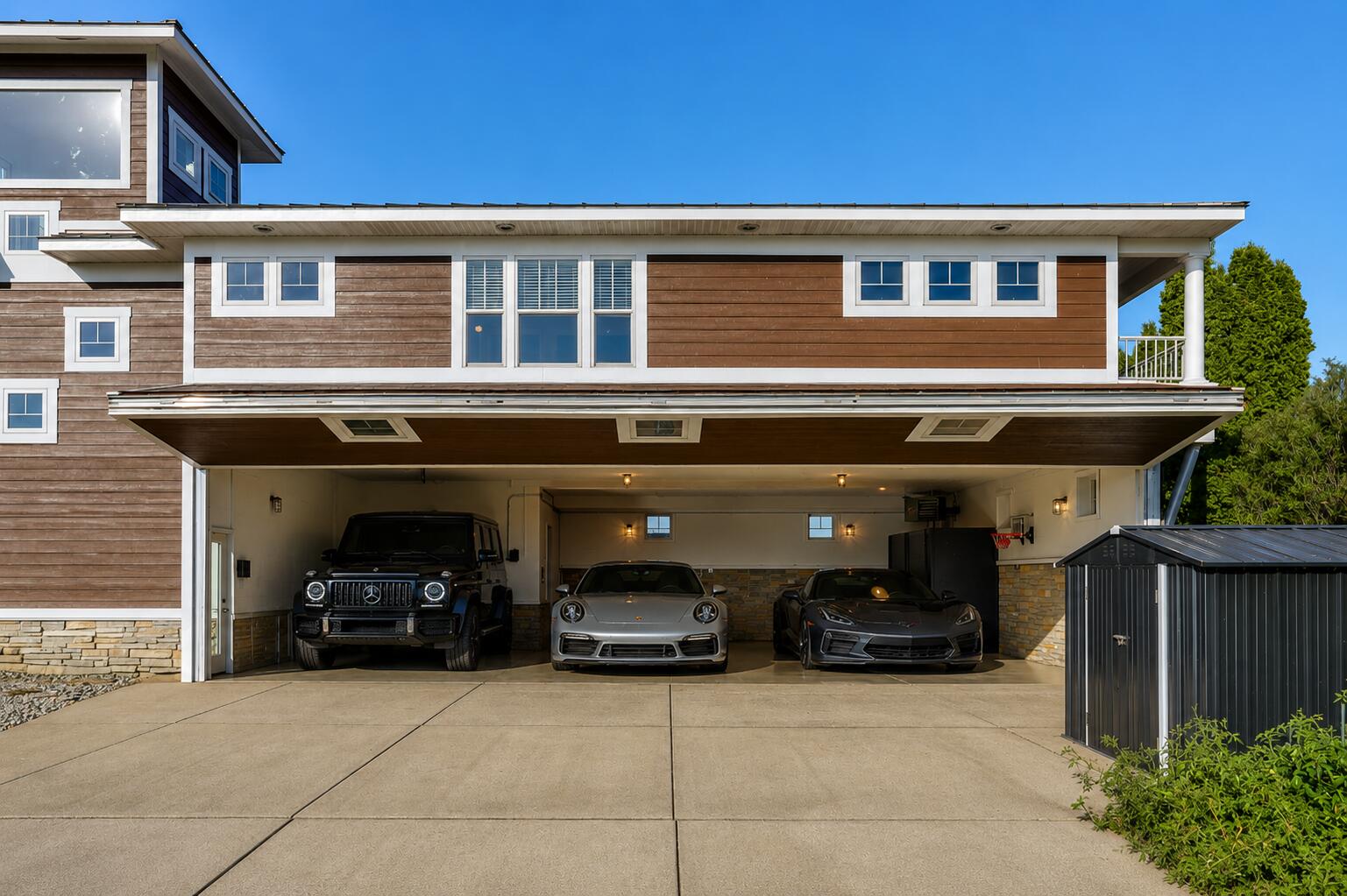 2520 Air Park Drive Zeeland MI 49464