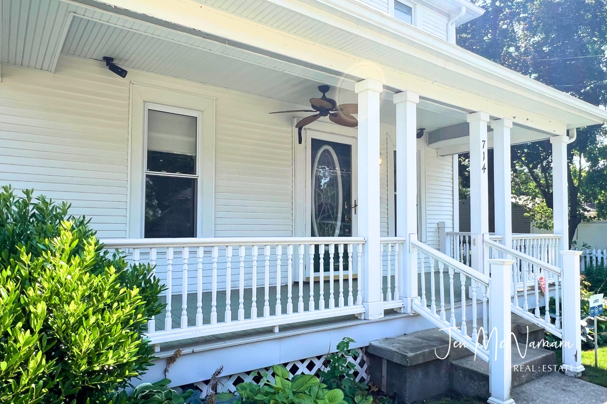 714 Graceland Street NE Grand Rapids MI 49505