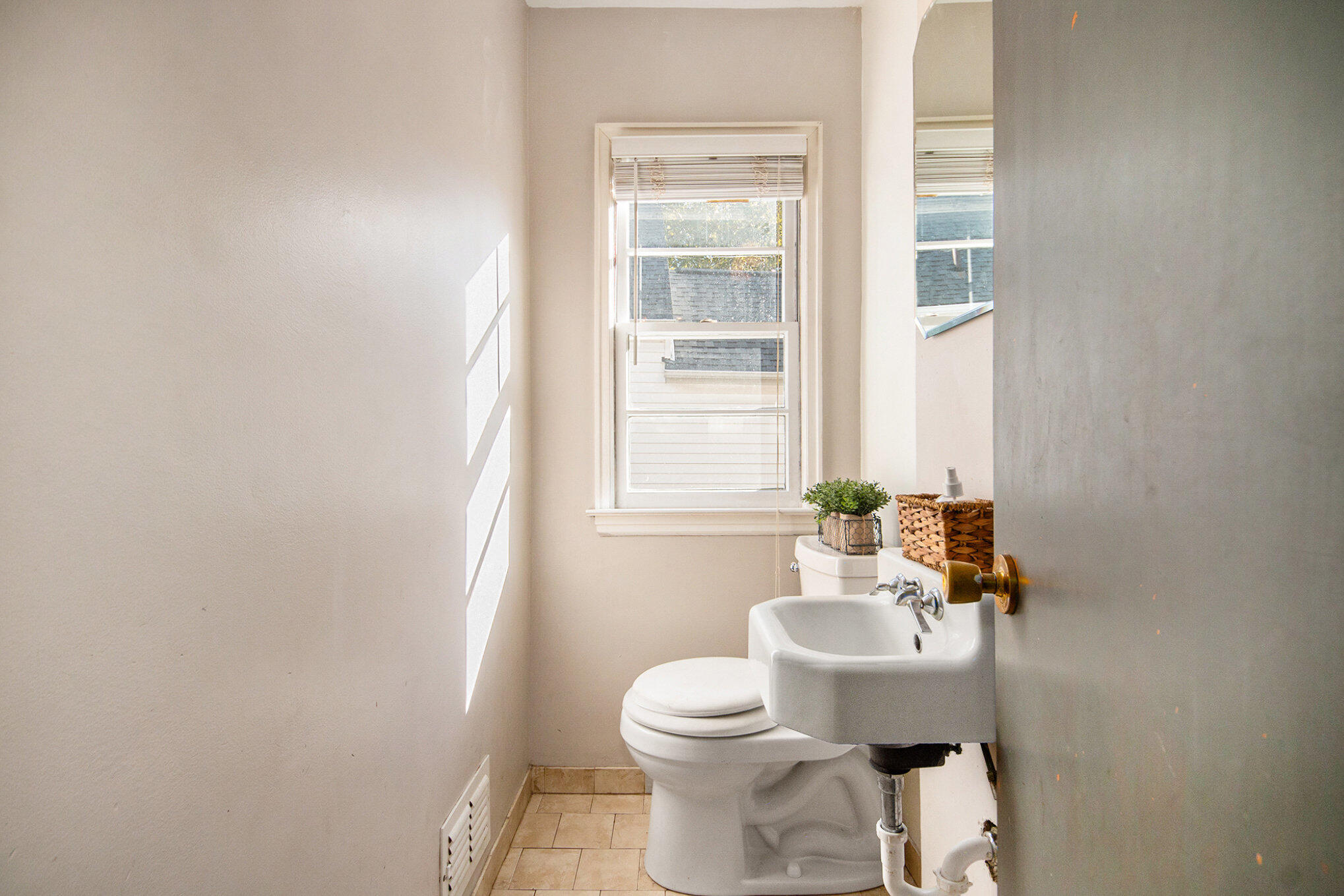 941 Nevada Street SE Grand Rapids MI 49507