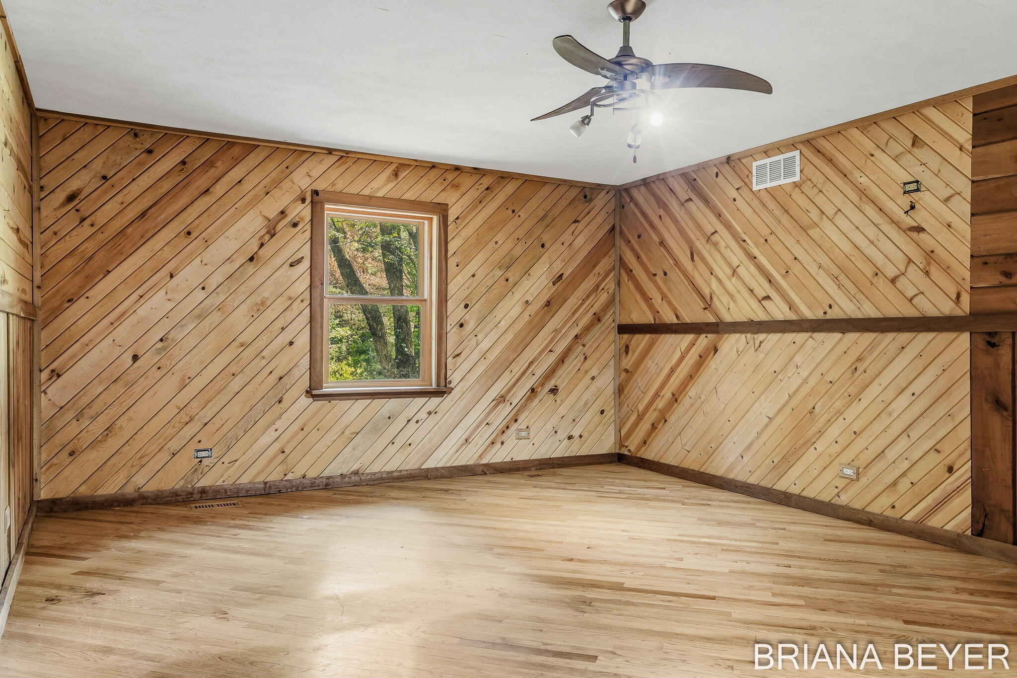 6558 102nd Avenue South Haven MI 49090