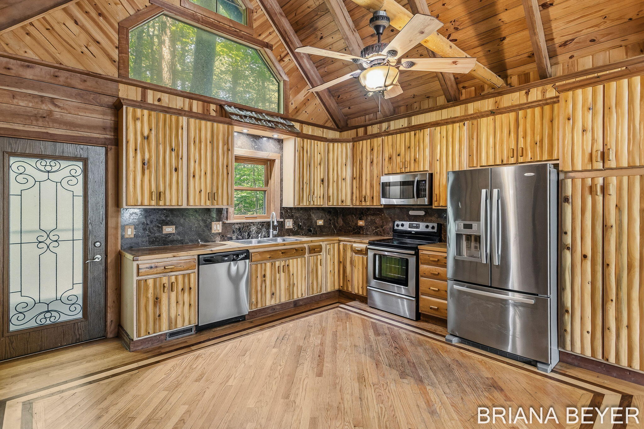 6558 102nd Avenue South Haven MI 49090