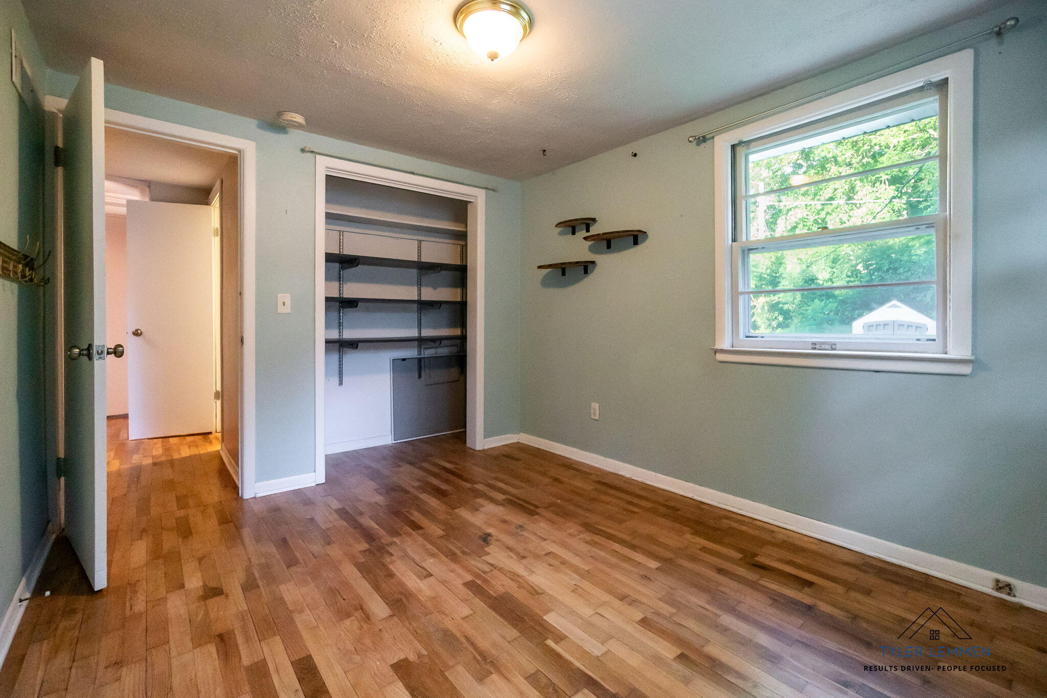 664 Midway Avenue Holland MI 49423