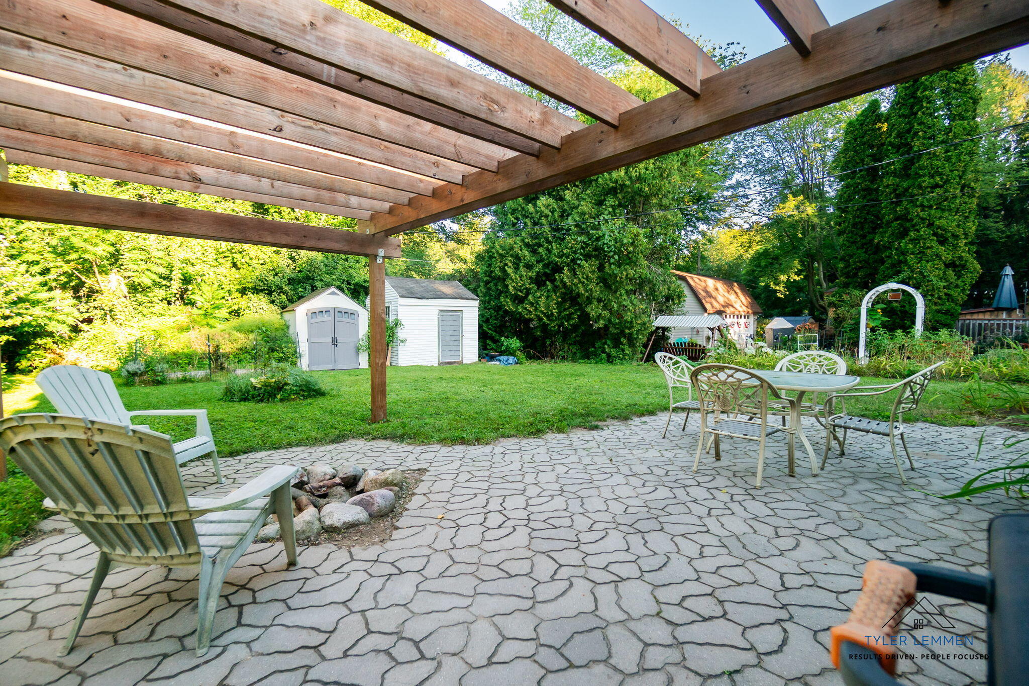 664 Midway Avenue Holland MI 49423