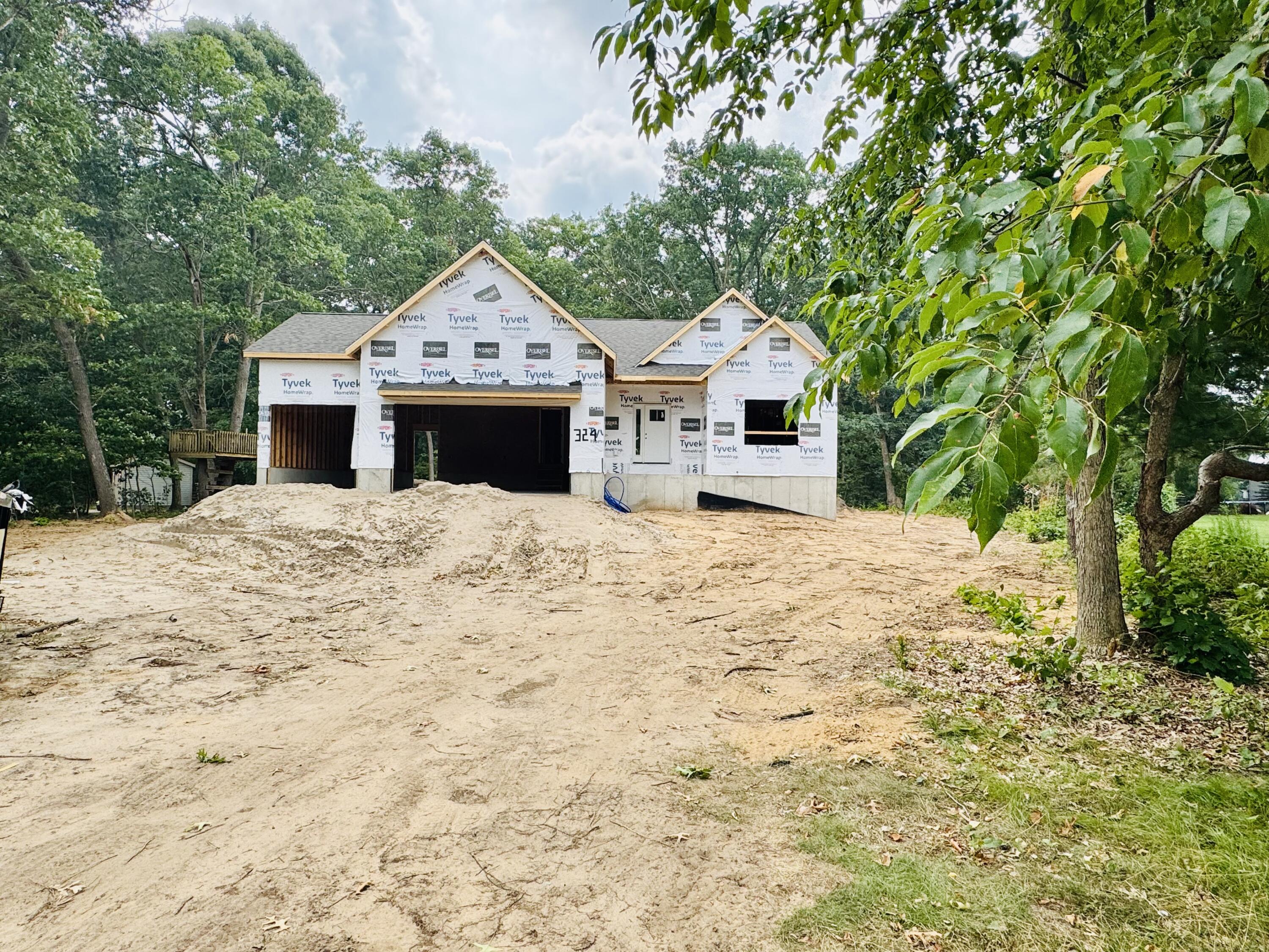 324 Hazelwood Court Muskegon MI 49442