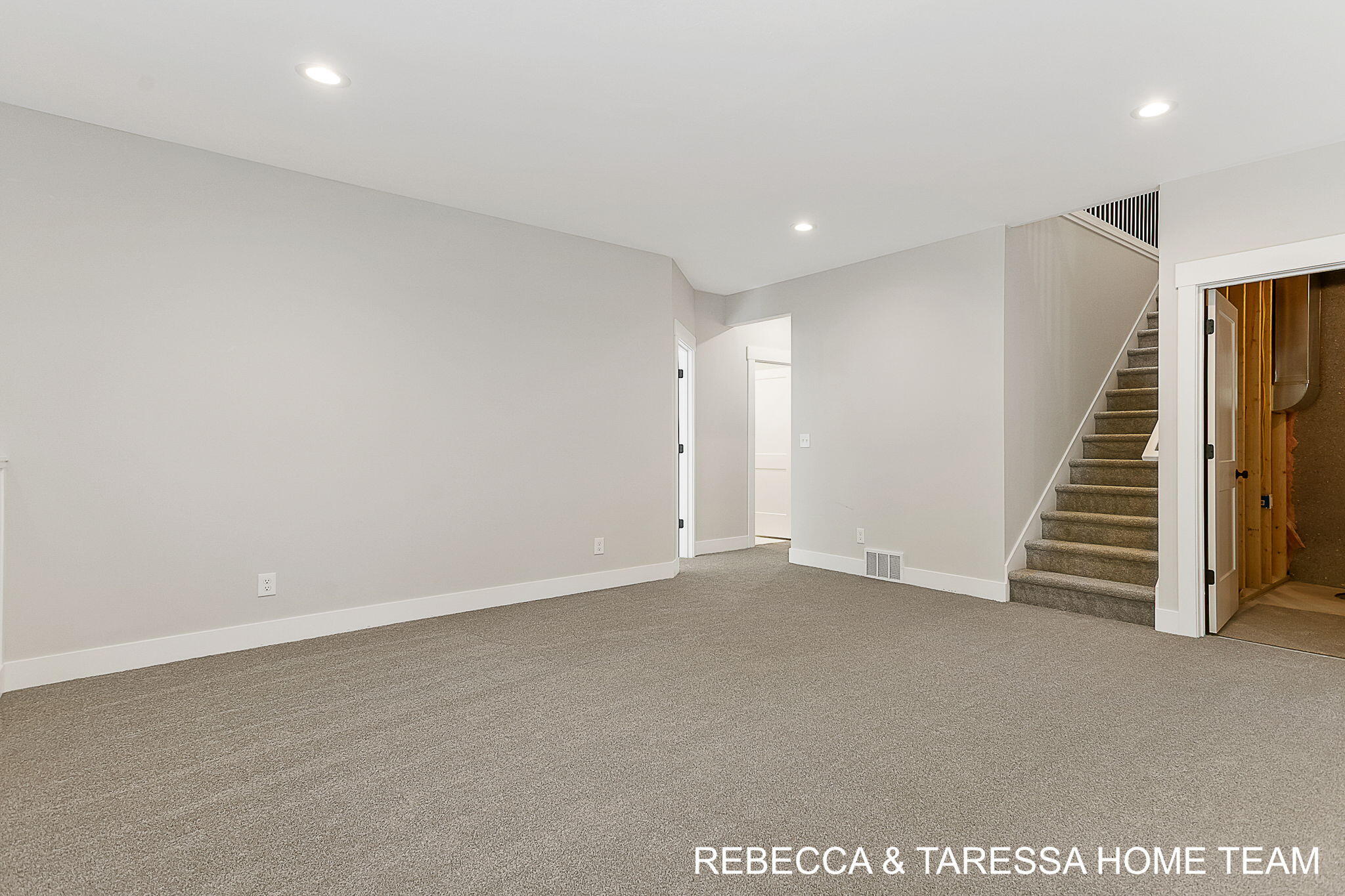 324 Hazelwood Court Muskegon MI 49442