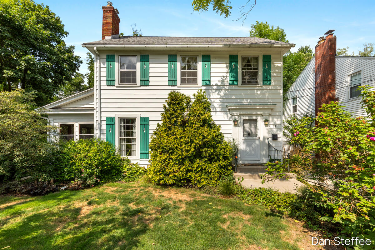 23 Alten Avenue NE Grand Rapids MI 49503