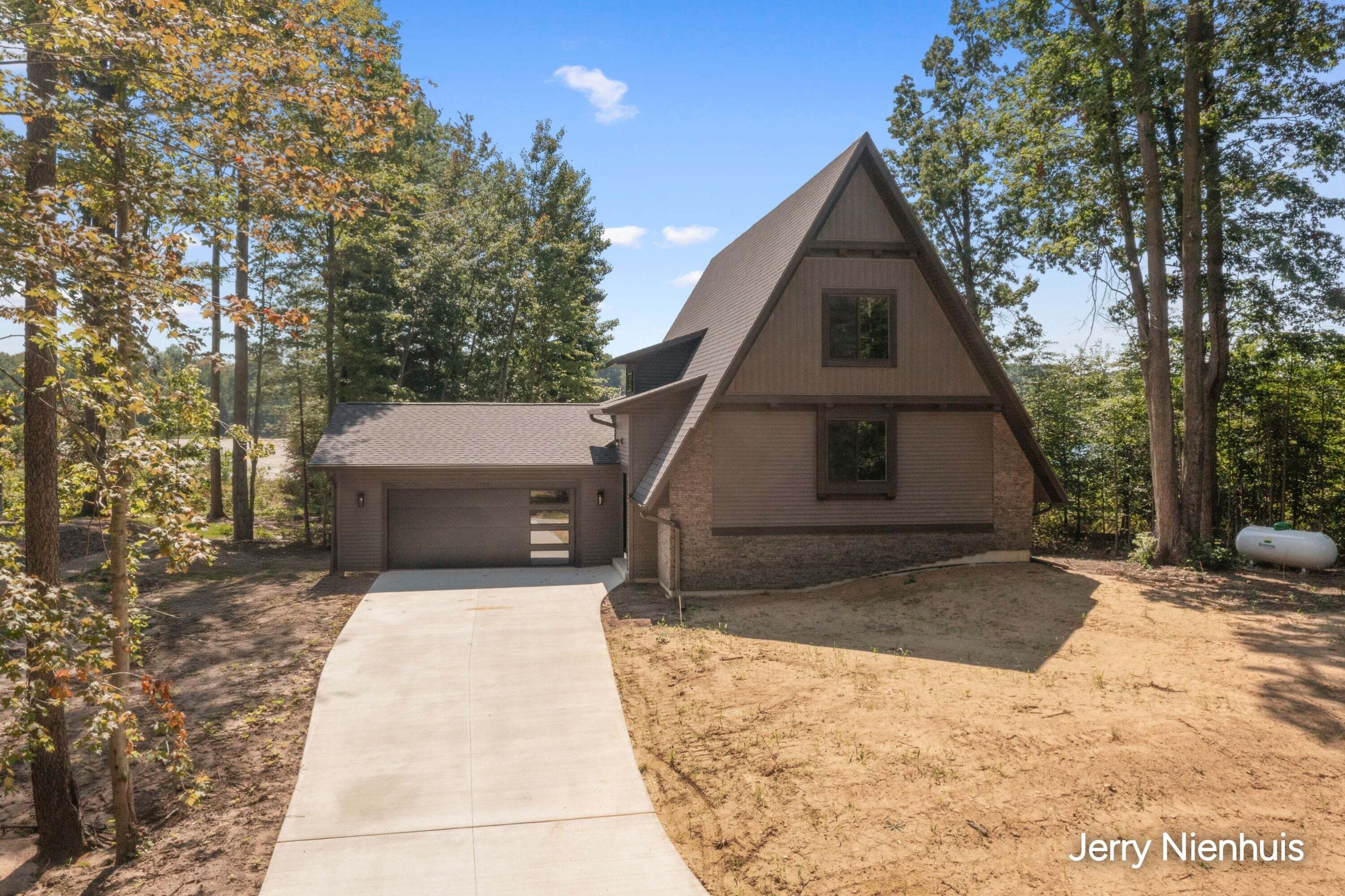 3732 Schermerhorn Lake Drive Allegan MI 49010