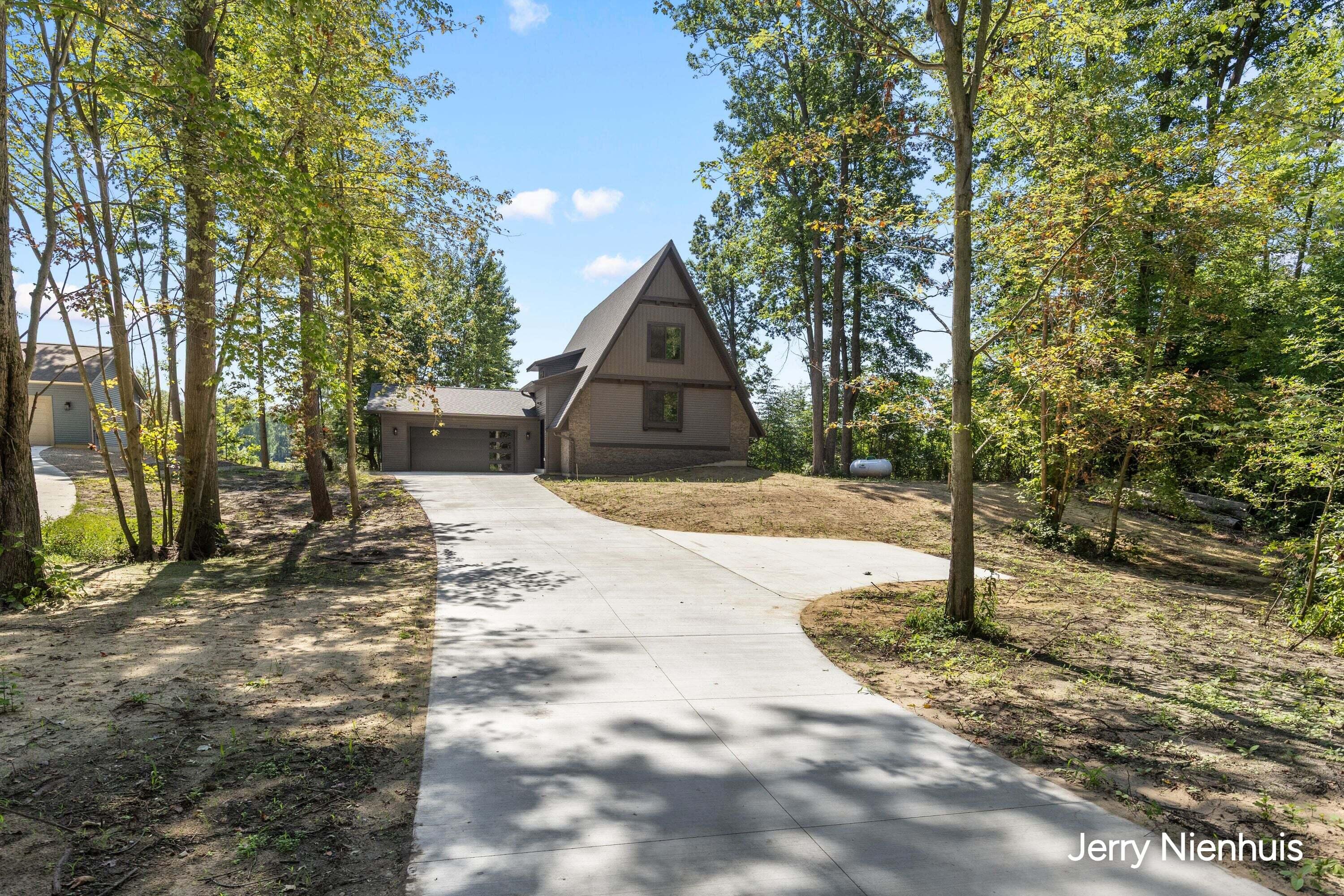 3732 Schermerhorn Lake Drive Allegan MI 49010