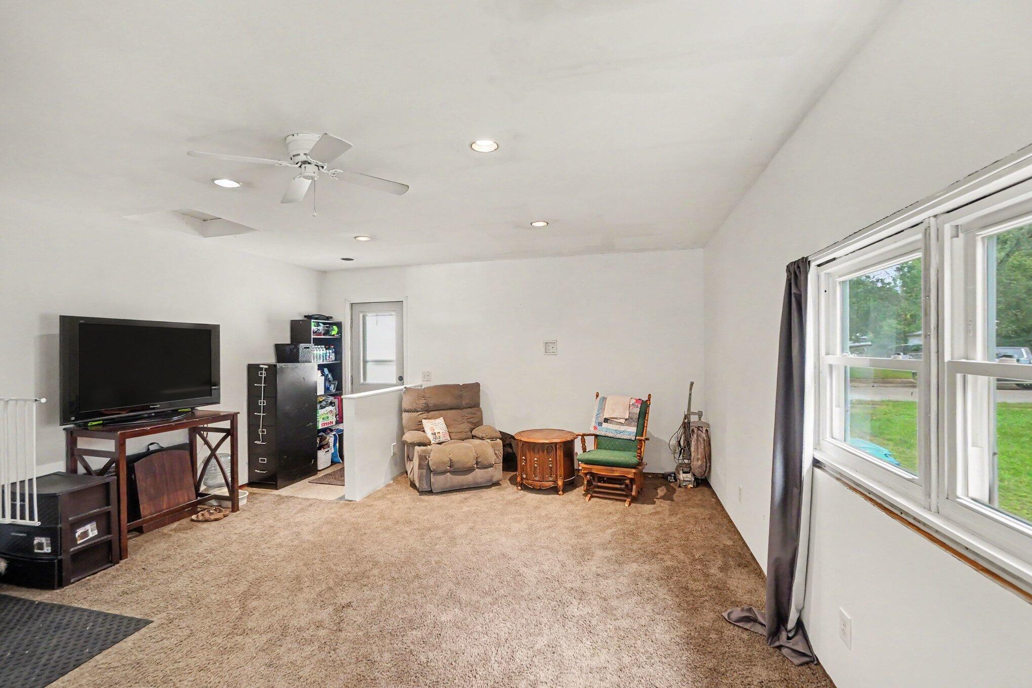 1277 Francis Avenue Muskegon MI 49442