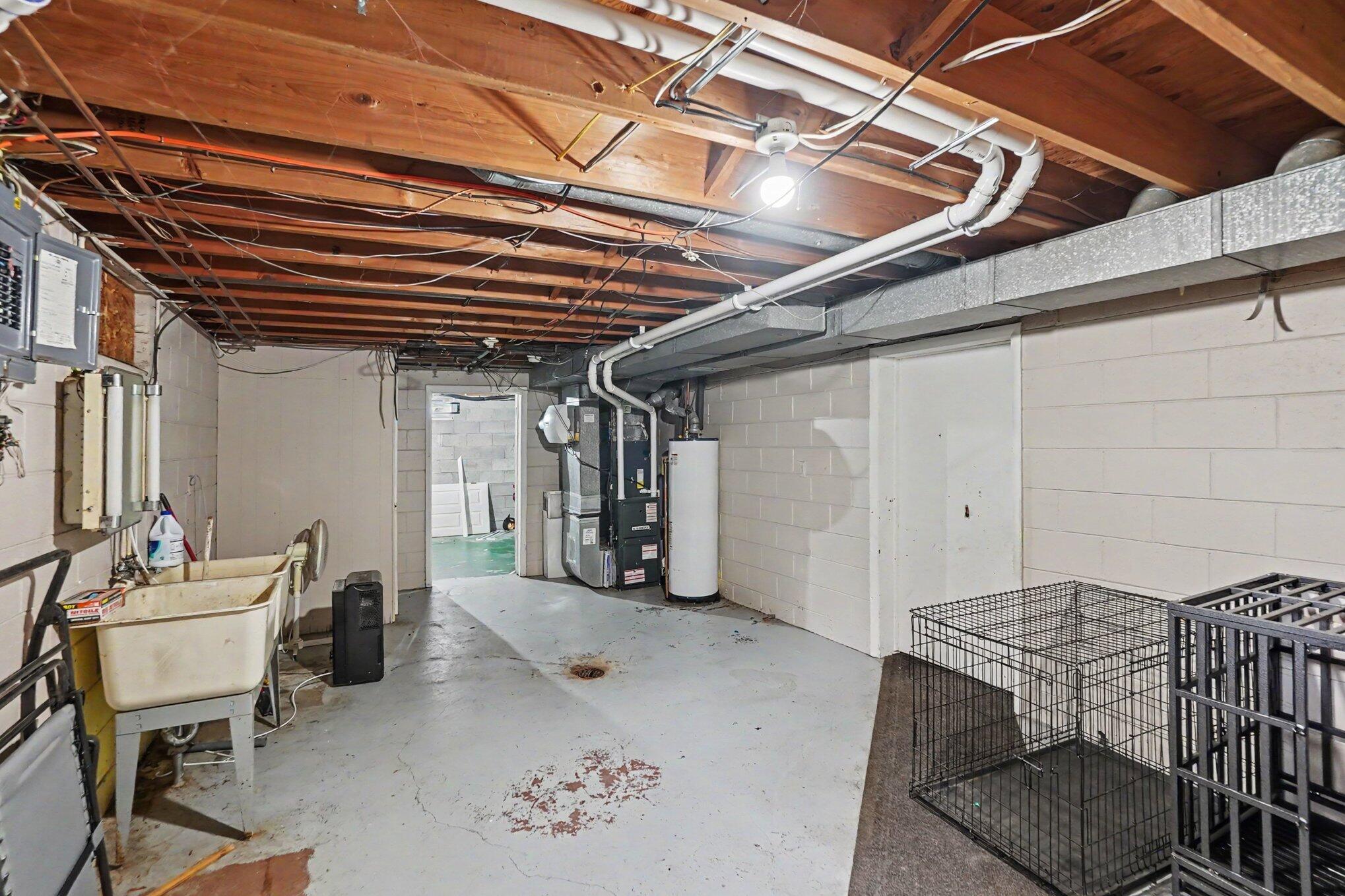 1277 Francis Avenue Muskegon MI 49442
