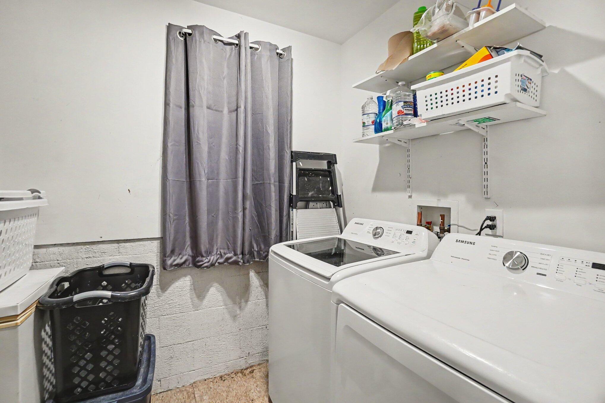 1277 Francis Avenue Muskegon MI 49442
