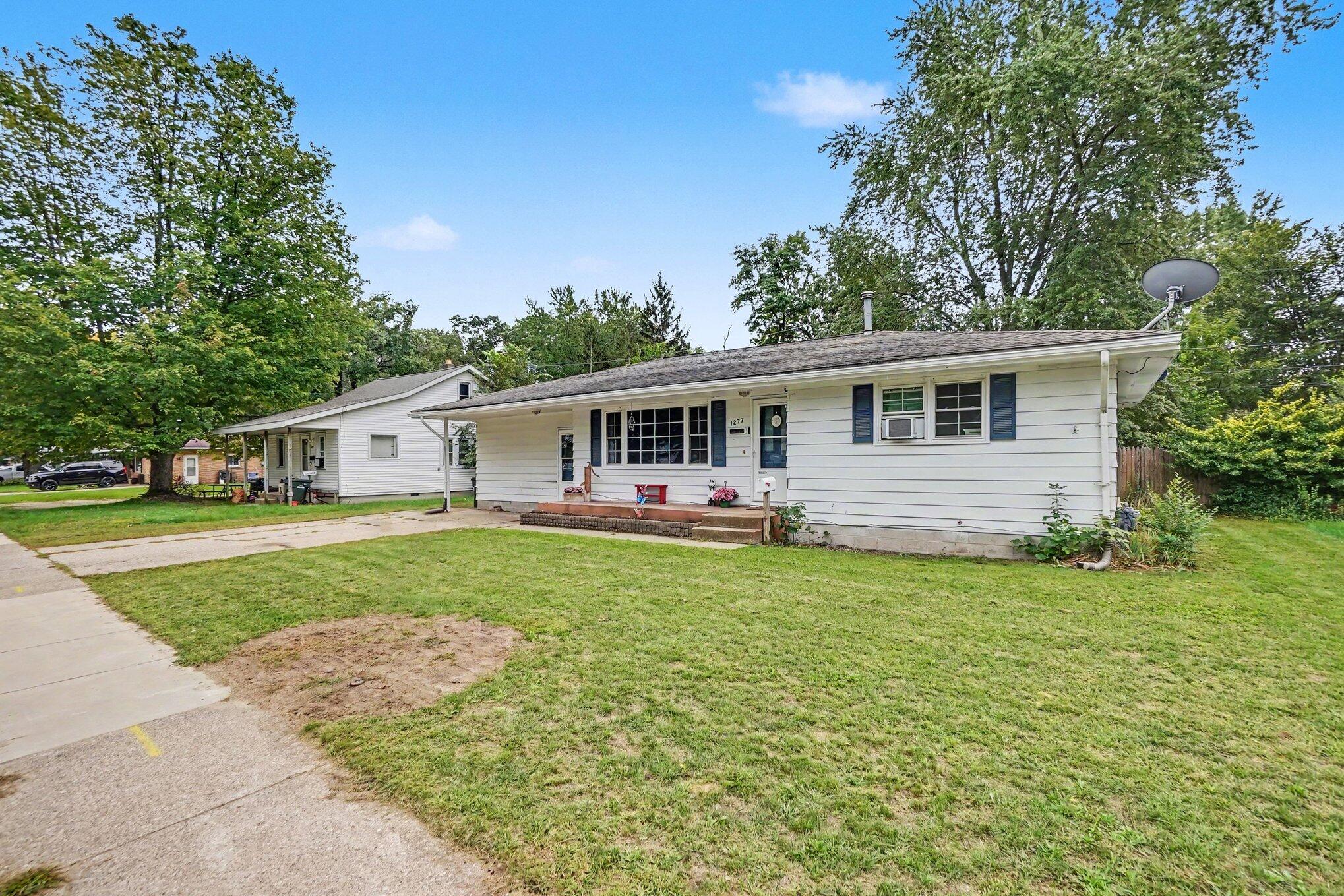 1277 Francis Avenue Muskegon MI 49442
